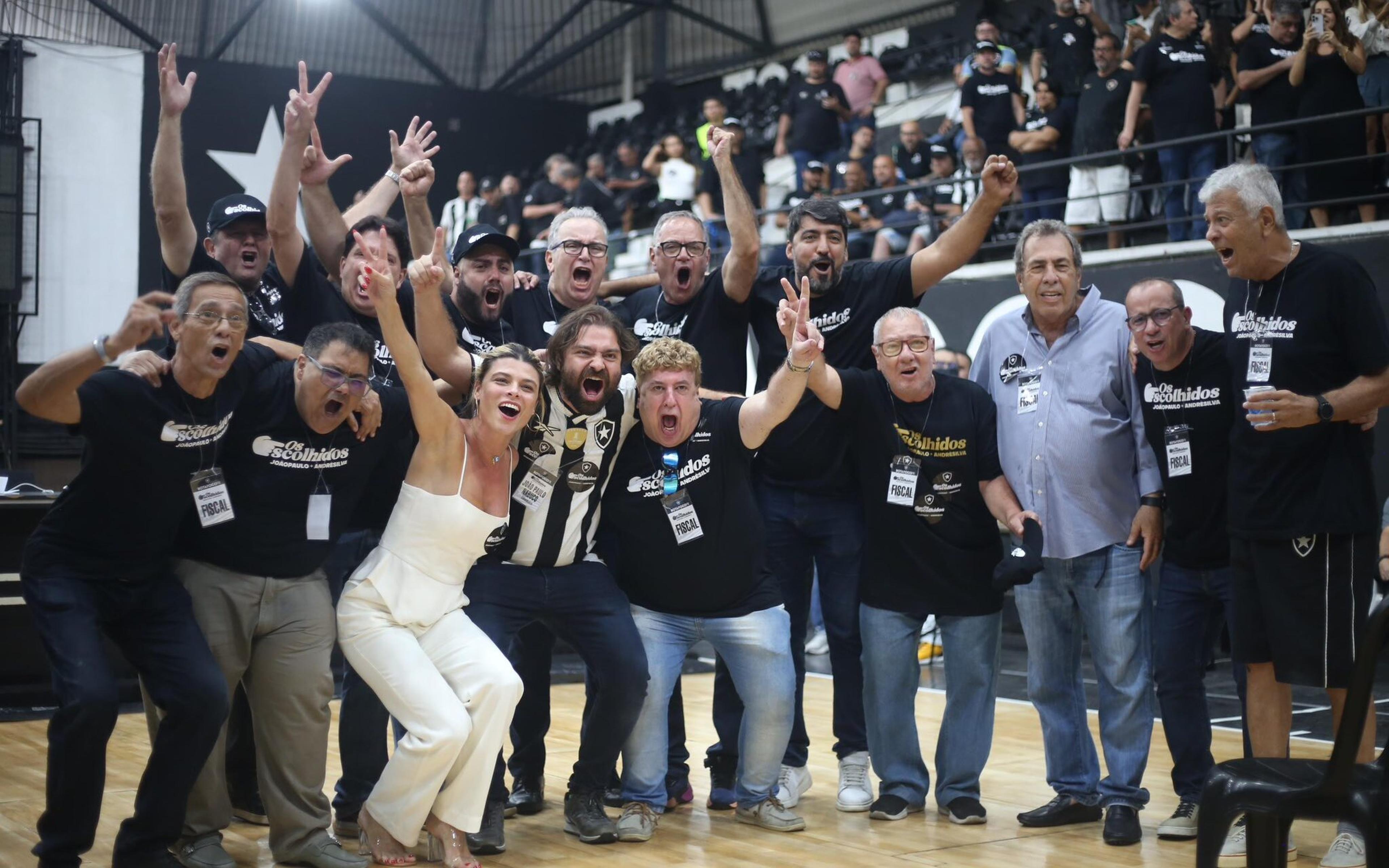 João Paulo Magalhães é eleito novo presidente do Botafogo