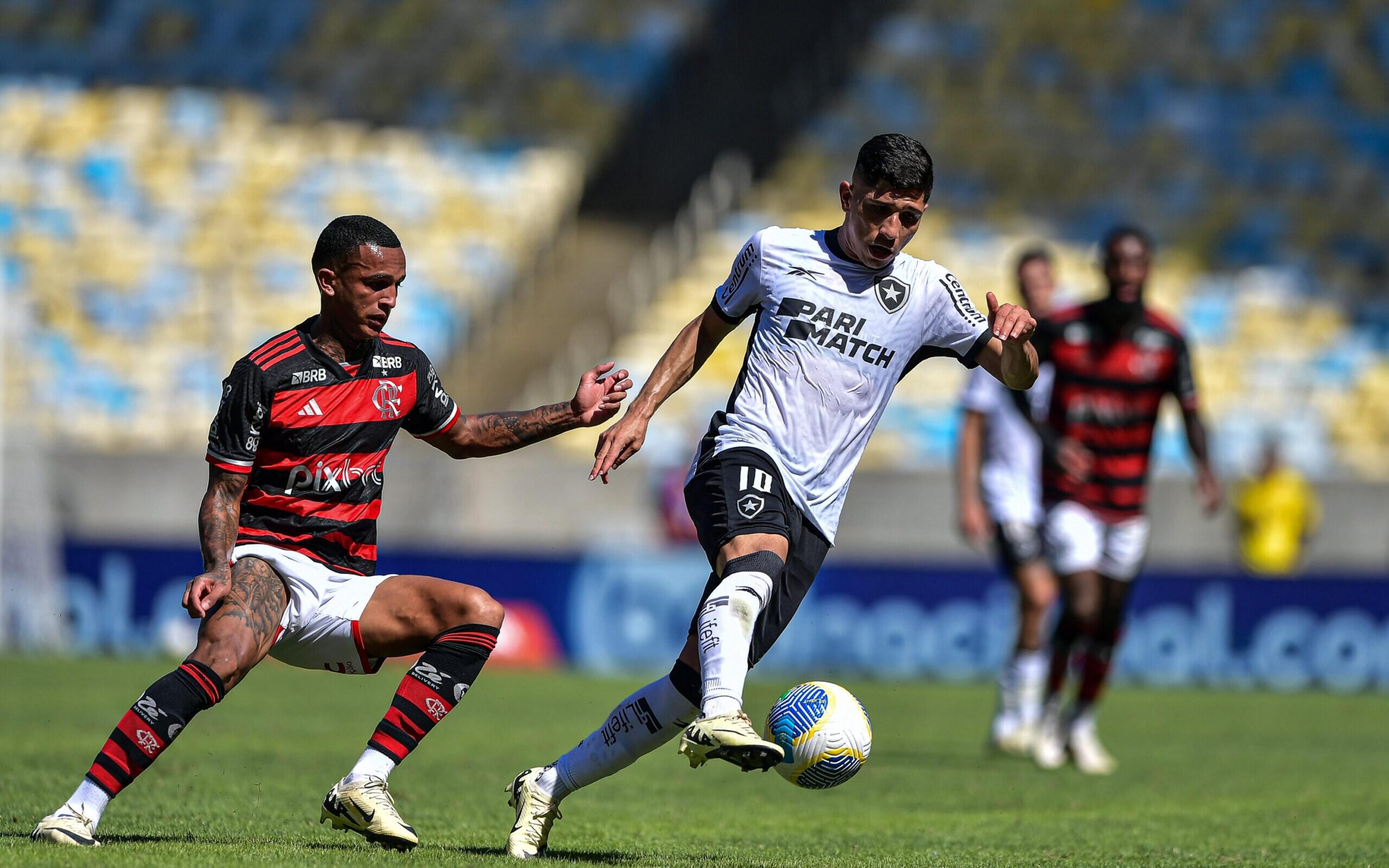 Botafogo 2024 x Flamengo 2019: torcedores elegem quem foi melhor