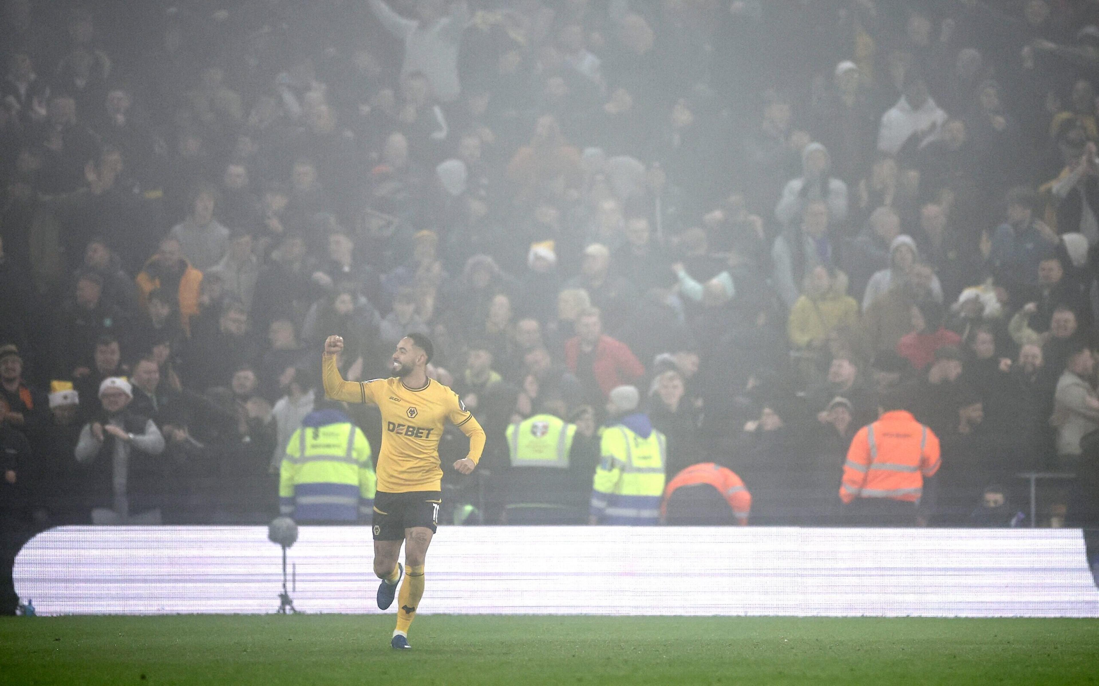 Com gol olímpico brasileiro, Manchester United perde para Wolves no Boxing Day