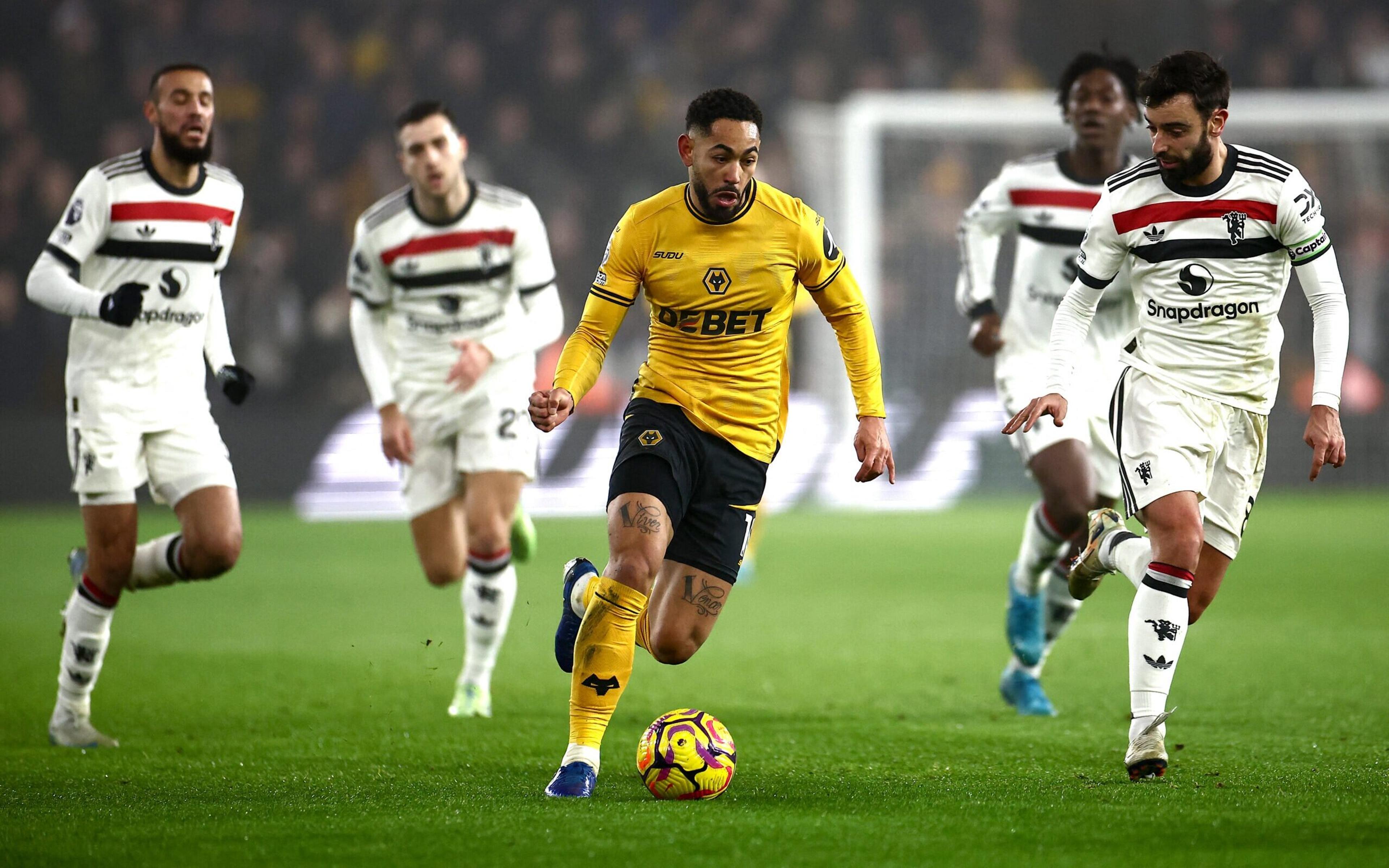 Manchester United sofre gol olímpico de brasileiro no Boxing Day