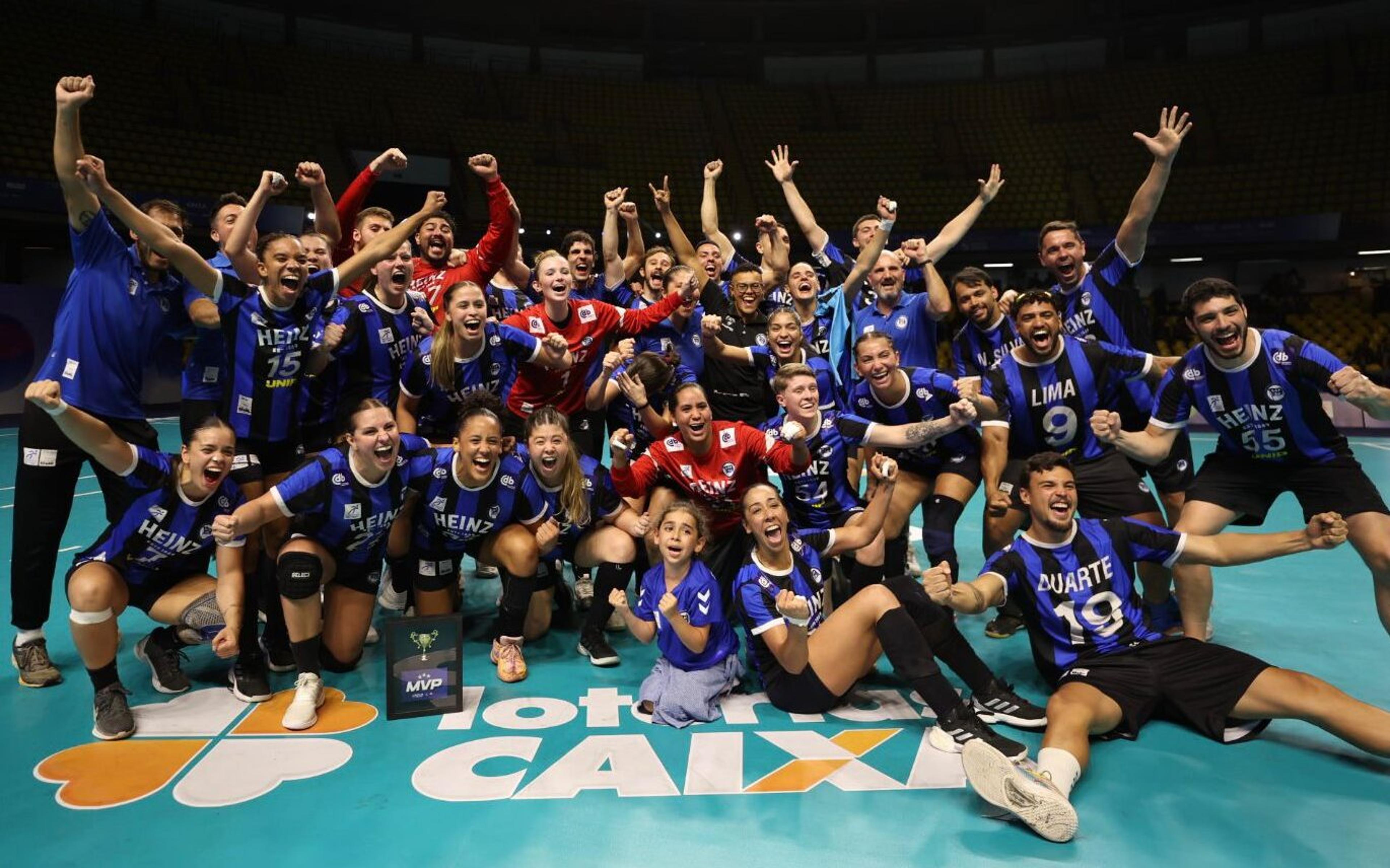 Pinheiros vence a Liga Nacional de Handebol no masculino e no feminino