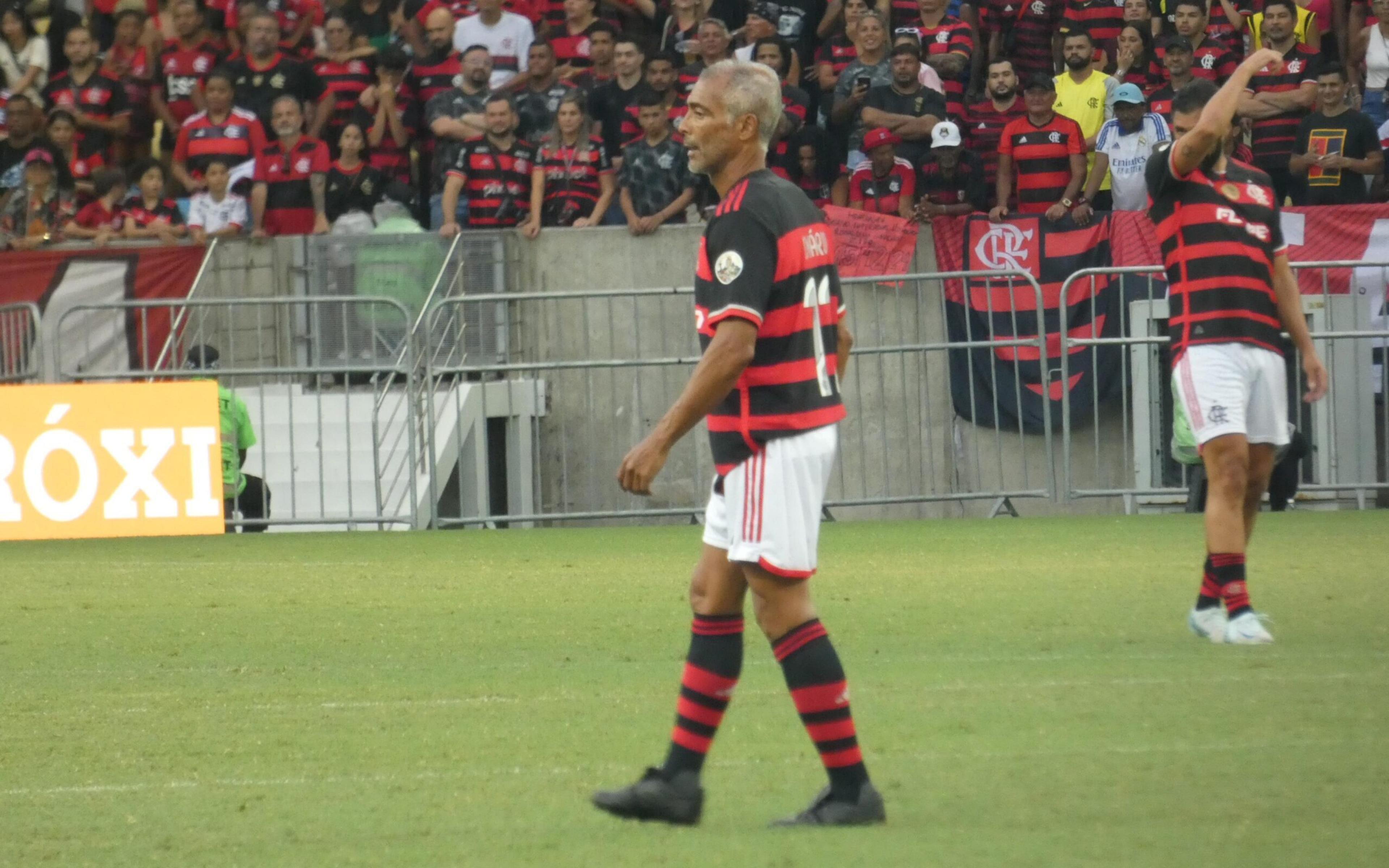 Romário relembra ida para o Flamengo: ‘Não veremos algo assim tão cedo’