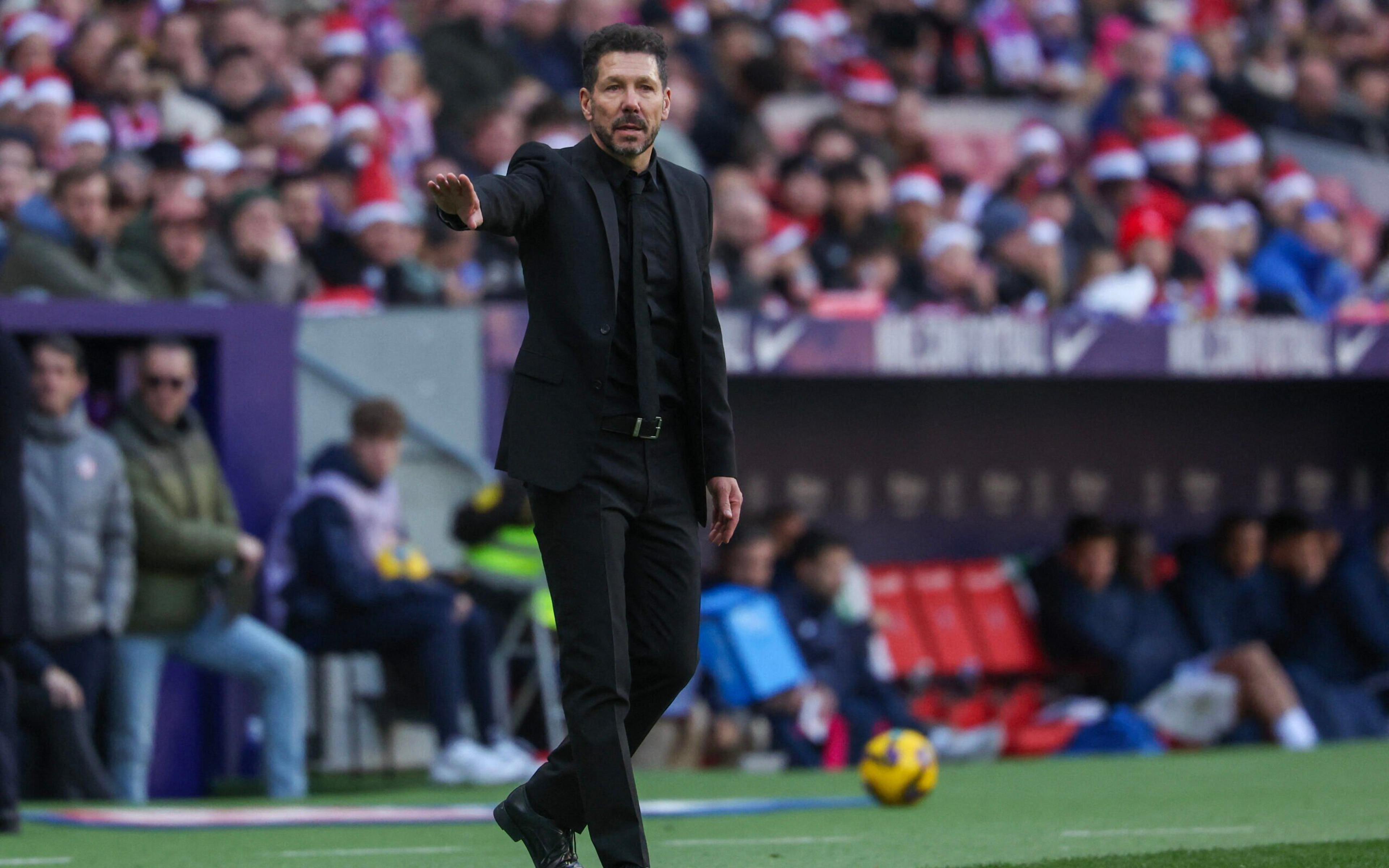 Antes de Atlético x Barcelona, Simeone se derrete por Raphinha: ‘Um dos melhores’