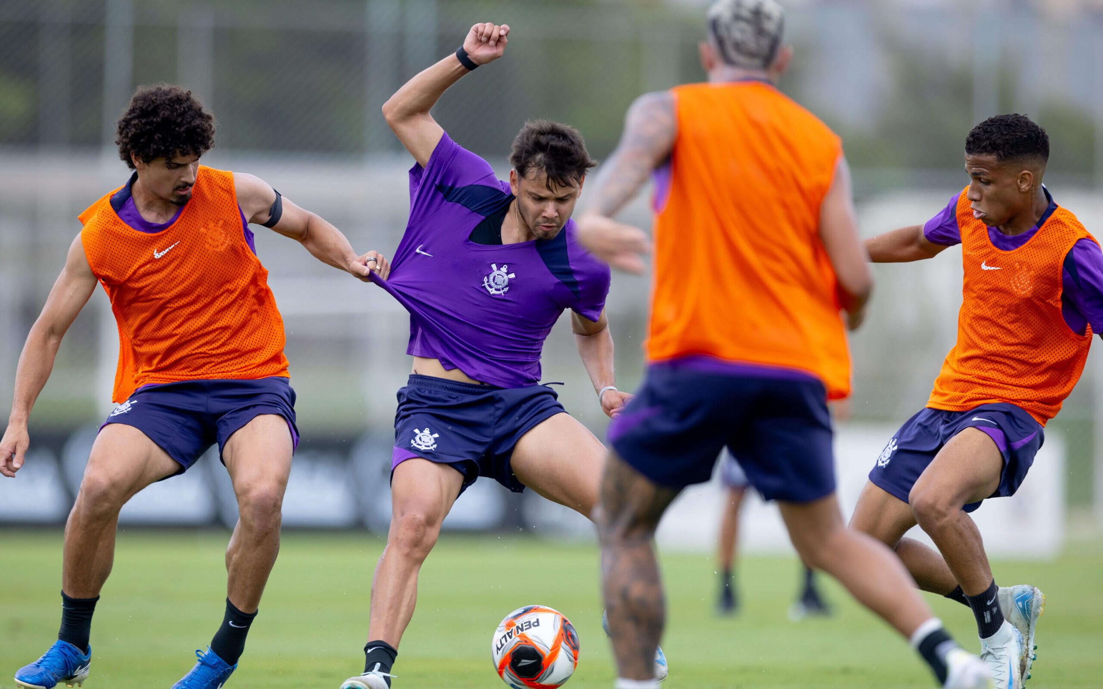 Corinthians realiza trabalho tático e segue preparação para estreia no Paulistão