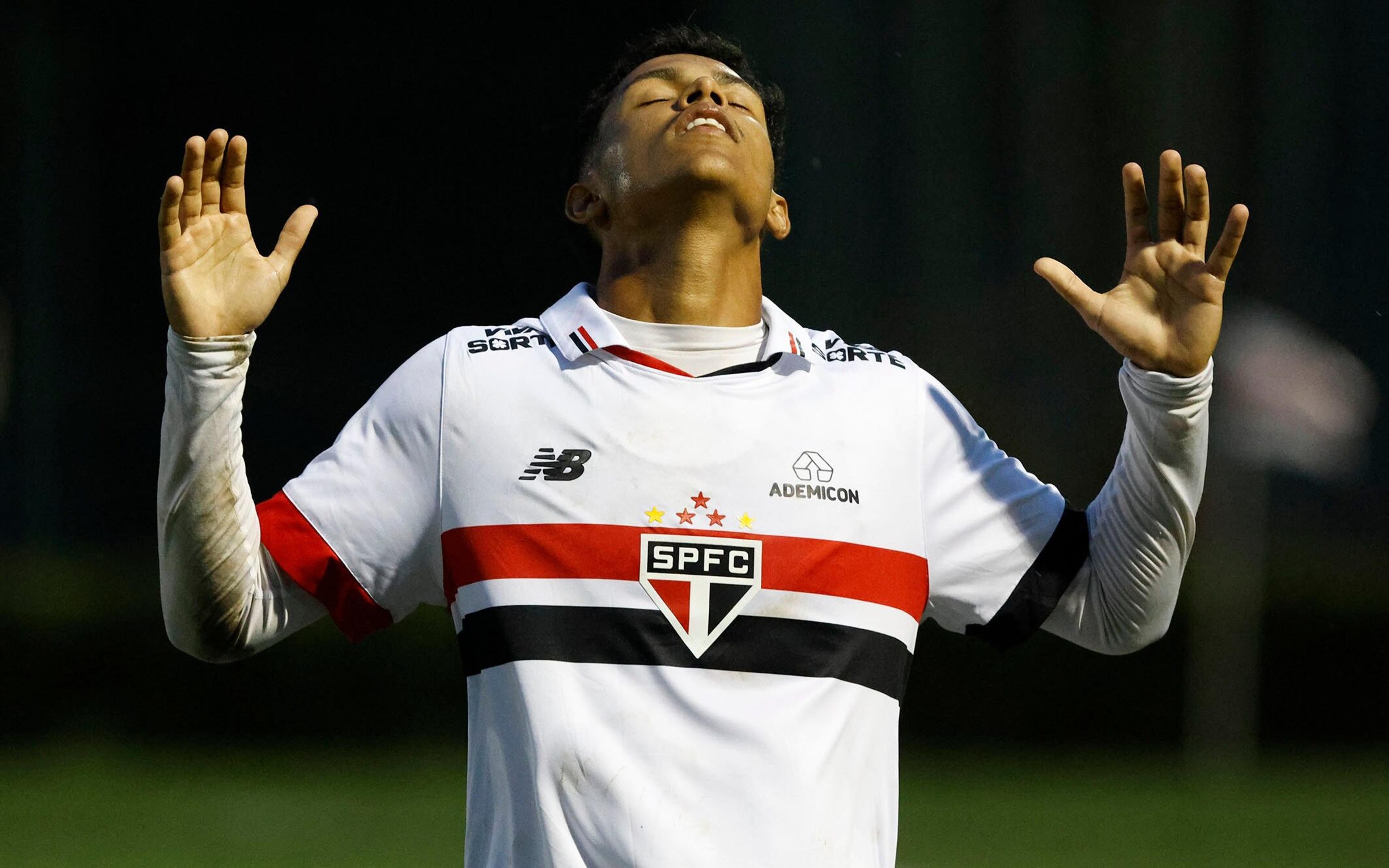 Artilheiro Ryan Francisco brilha e São Paulo estreia com vitória na Copinha