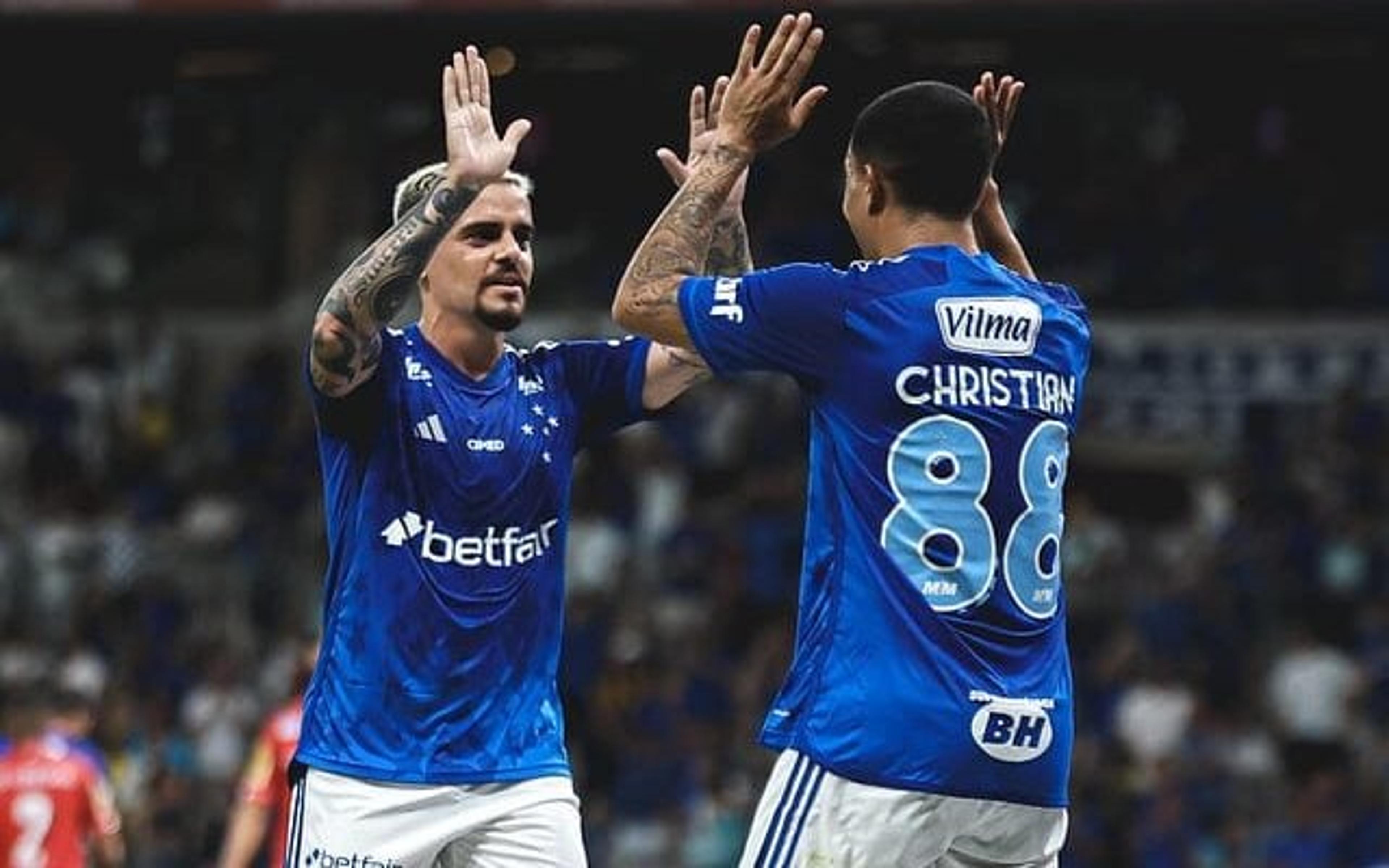 Cruzeiro: jogadores superam viagem longa para vencer Tombense