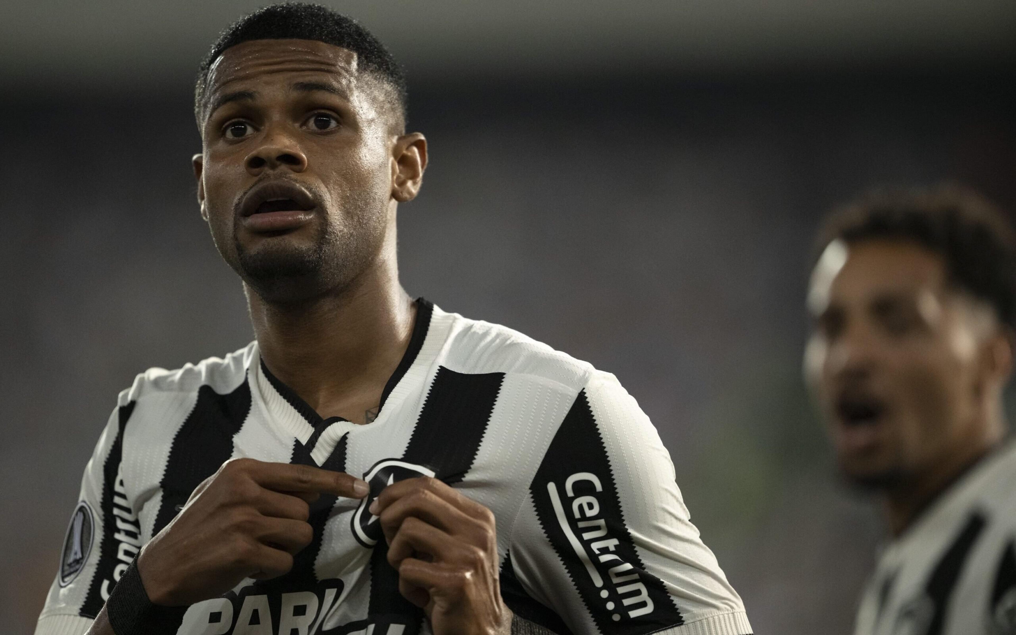 Mercado da Bola: Júnior Santos, do Botafogo, recebe sondagens do Atlético-MG