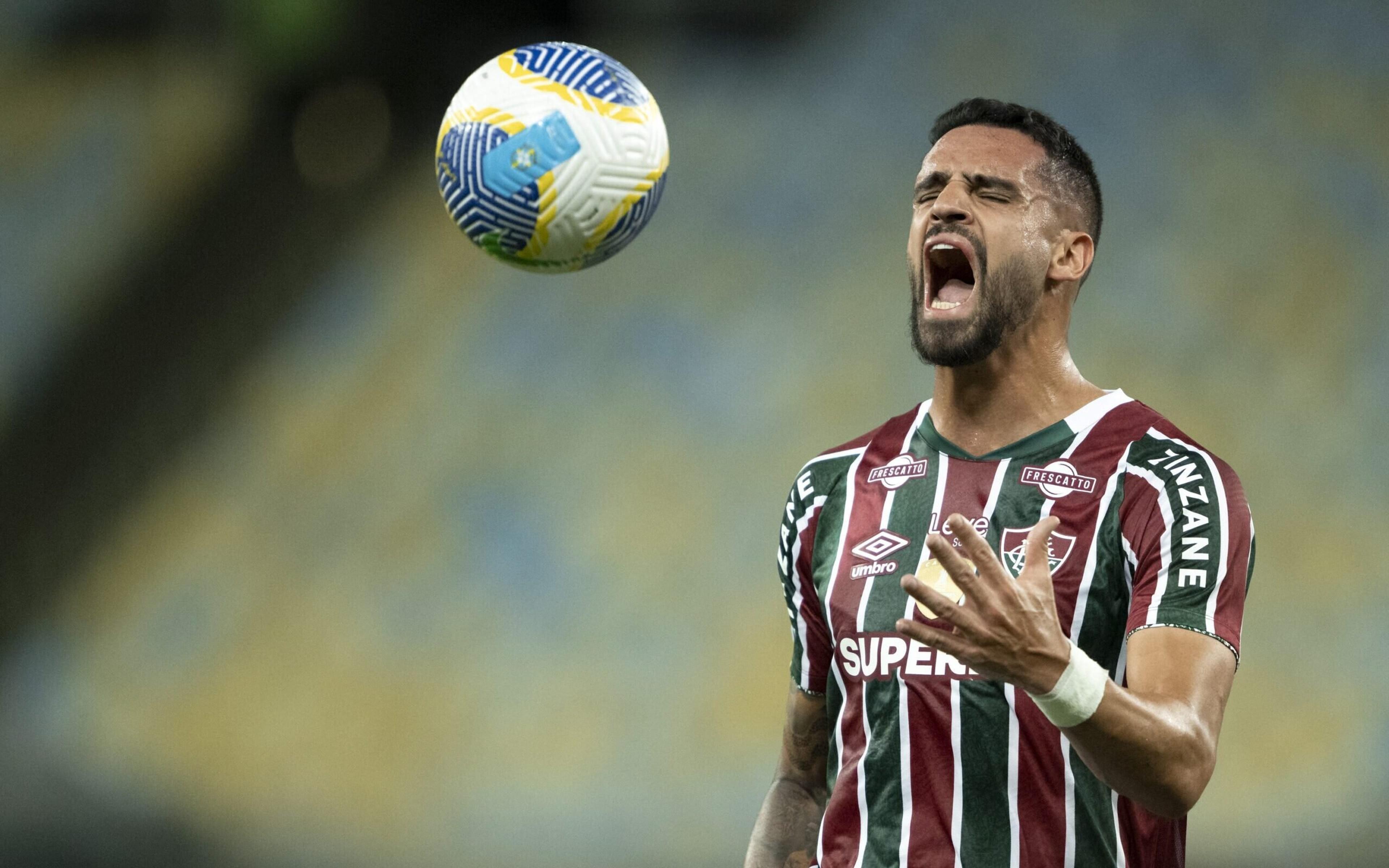 Renato Augusto, do Fluminense, passará por cirurgia para corrigir lesão no ombro esquerdo