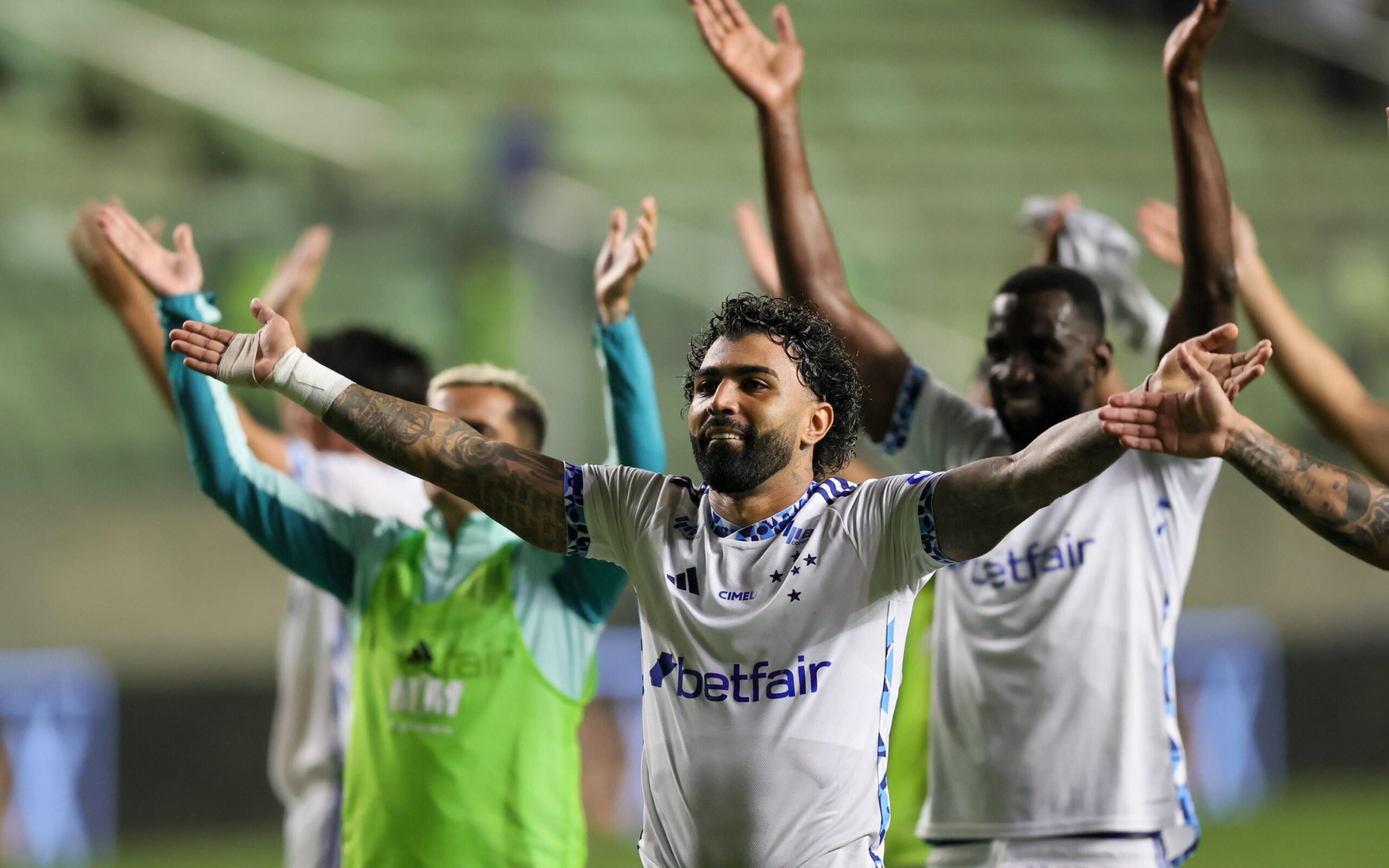 Autor de três gols, Gabigol define: ‘Estou com o coração azul!’