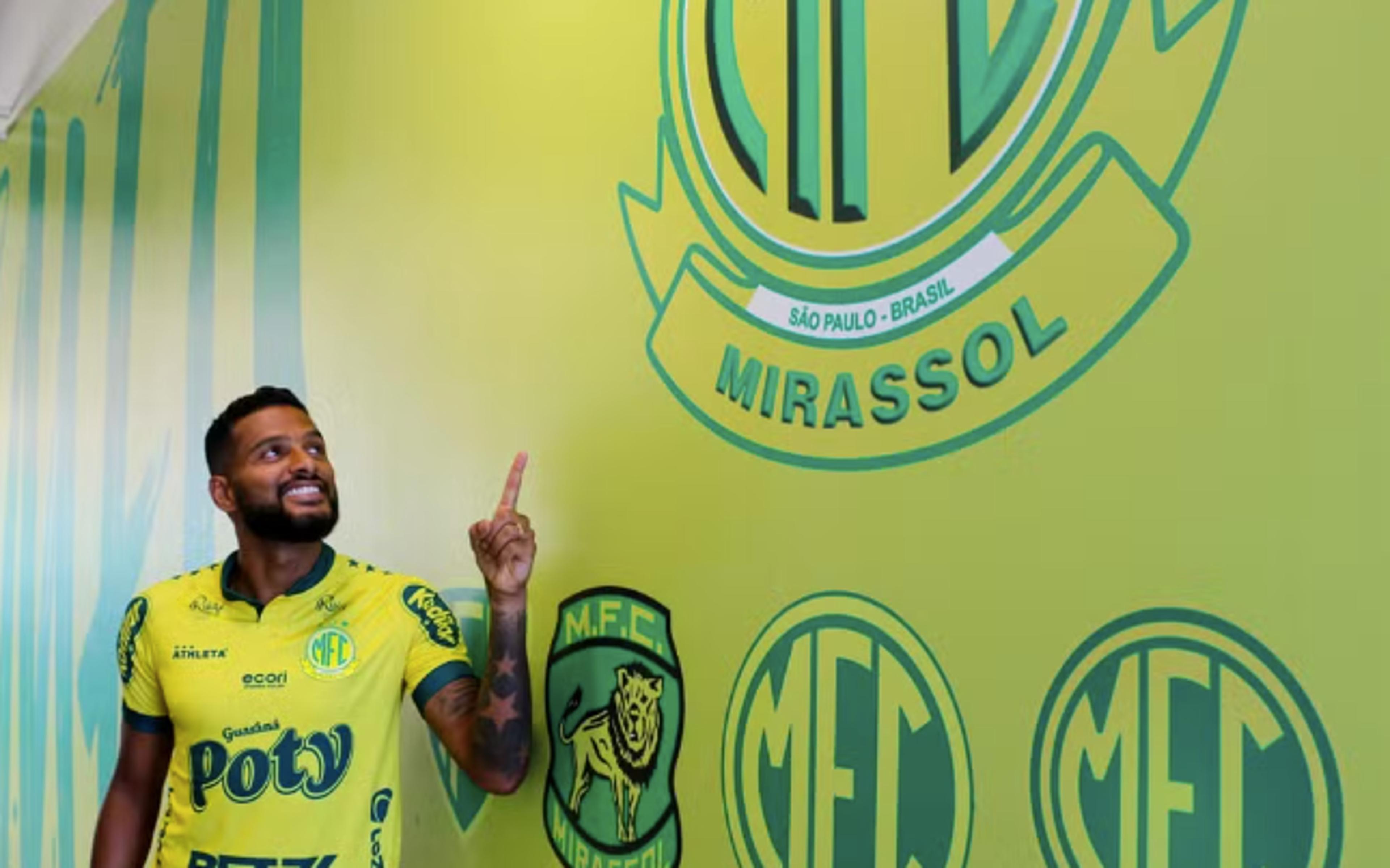 Mercado da Bola: Após deixar o Grêmio, Reinaldo é anunciado pelo Mirassol