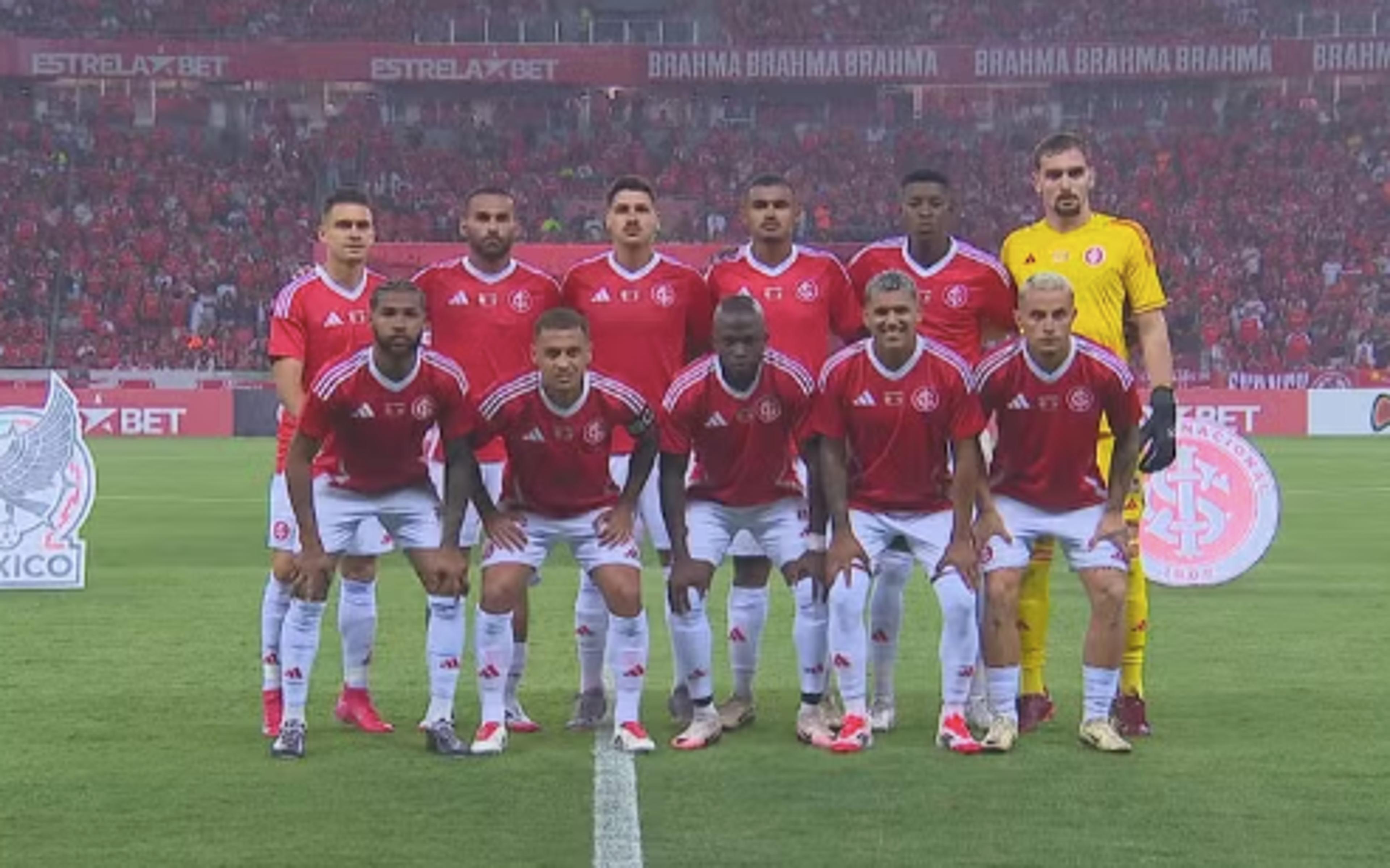 Internacional estreia novo uniforme diante do México