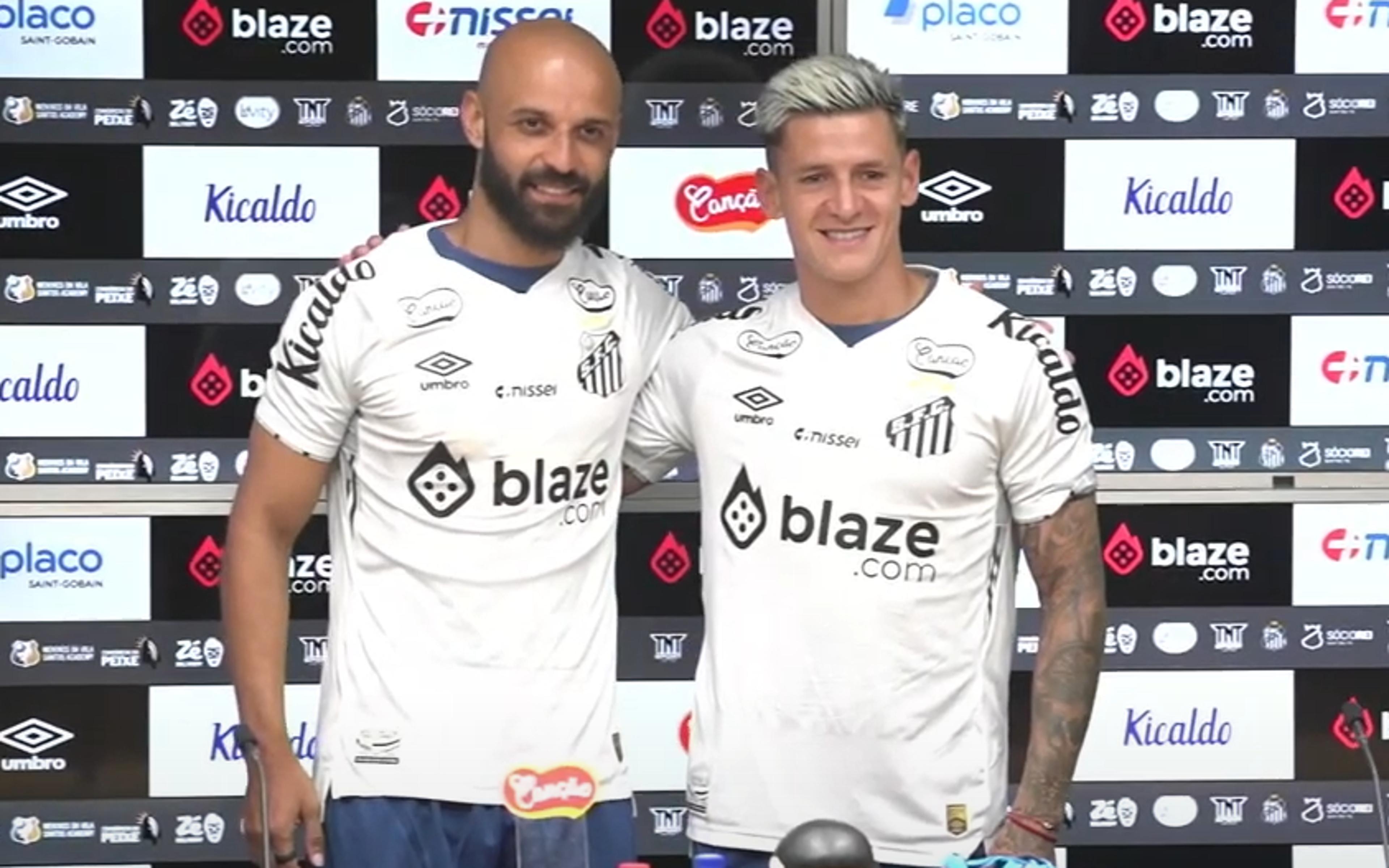 Santos apresenta dois reforços para a temporada