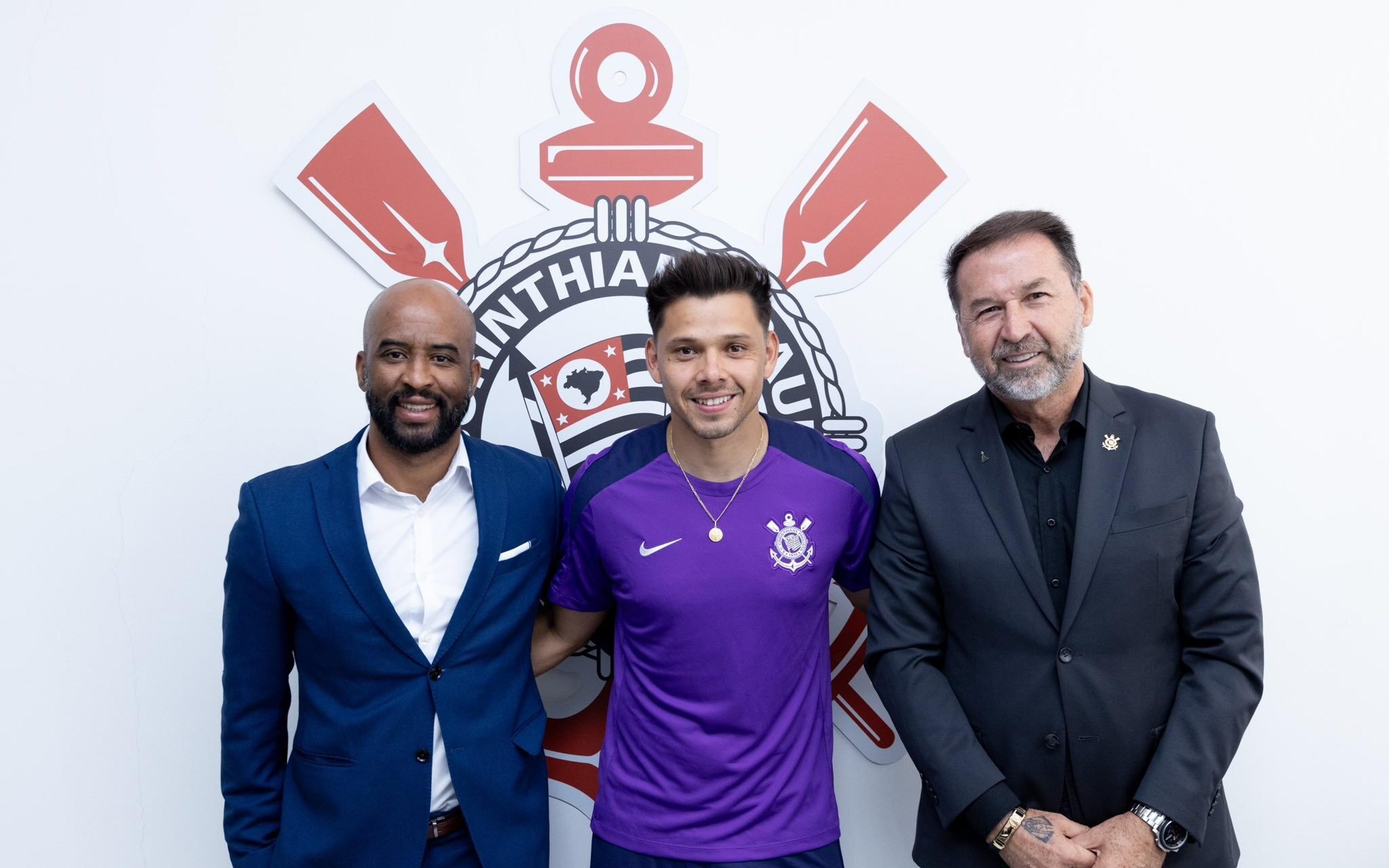 Mercado da Bola: Corinthians oficializa renovação com Romero