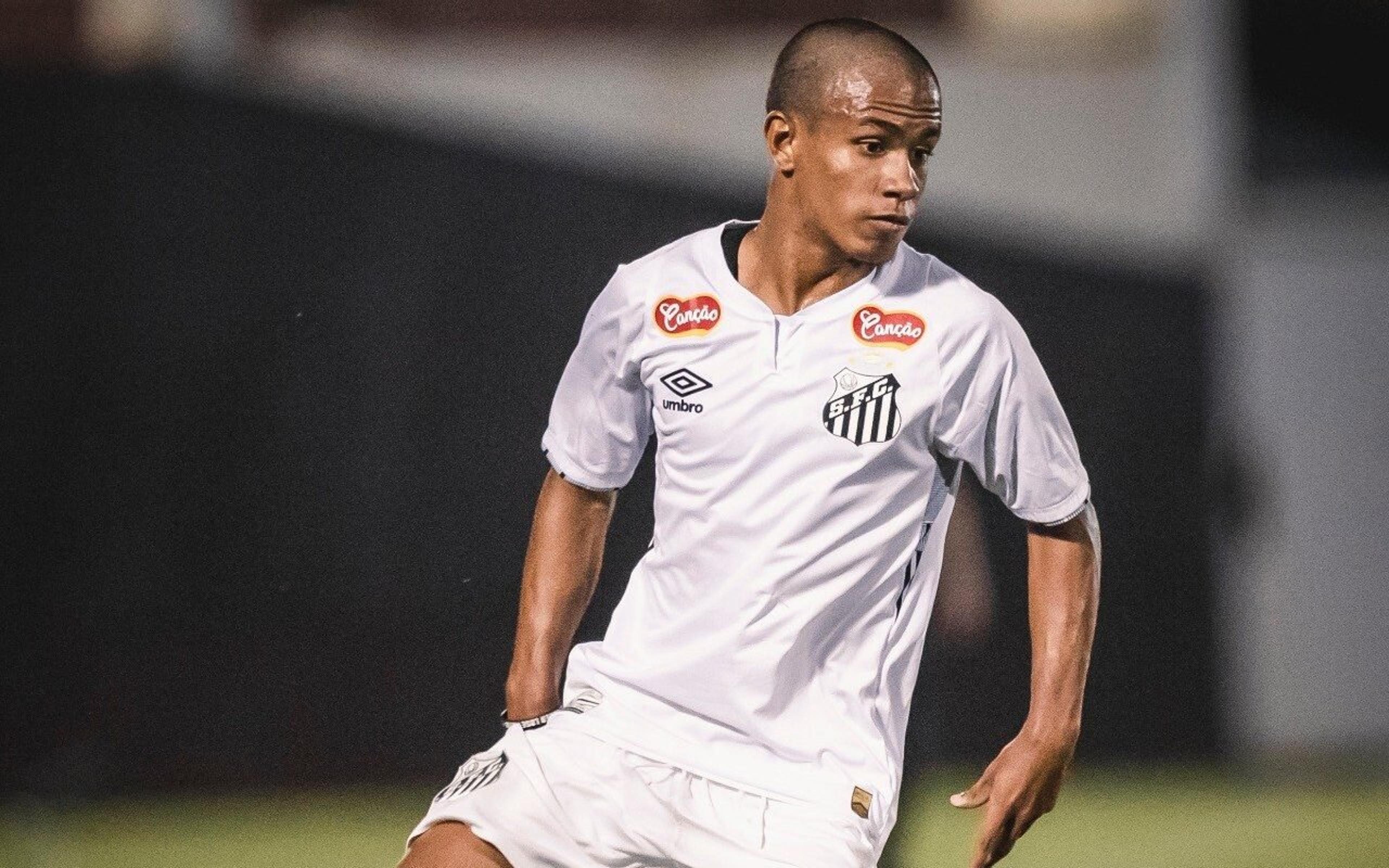 Aos 15 anos, Nadson comemora estreia na Copinha pelo Santos: “Sentimento especial”