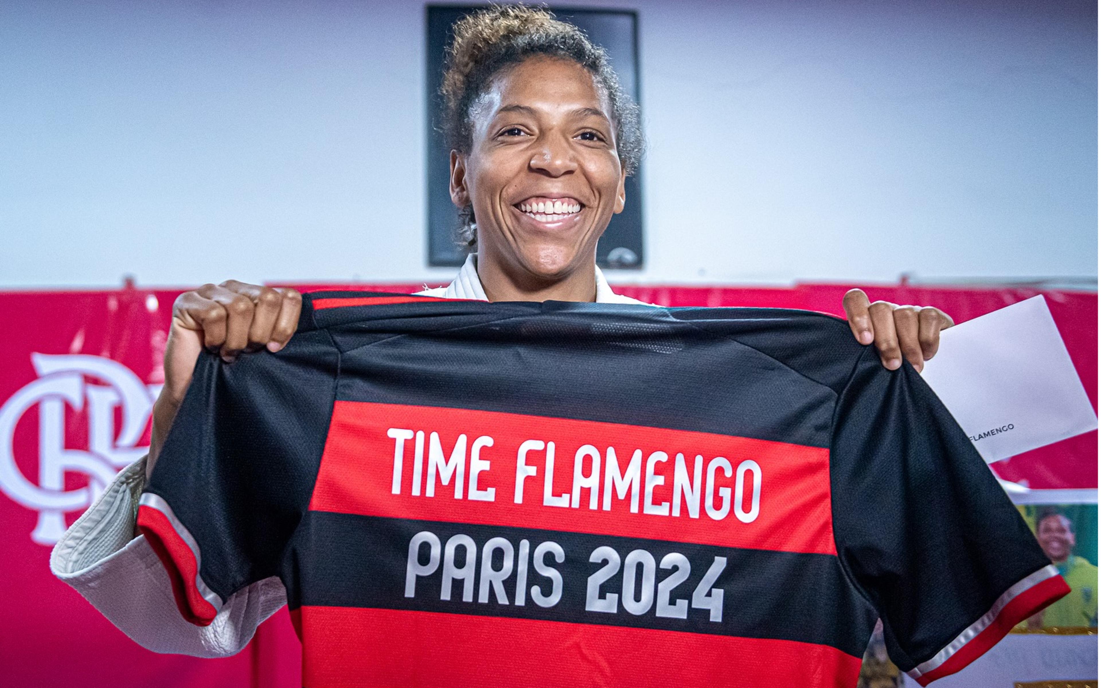 Rafaela Silva renova com Flamengo até o final de 2025