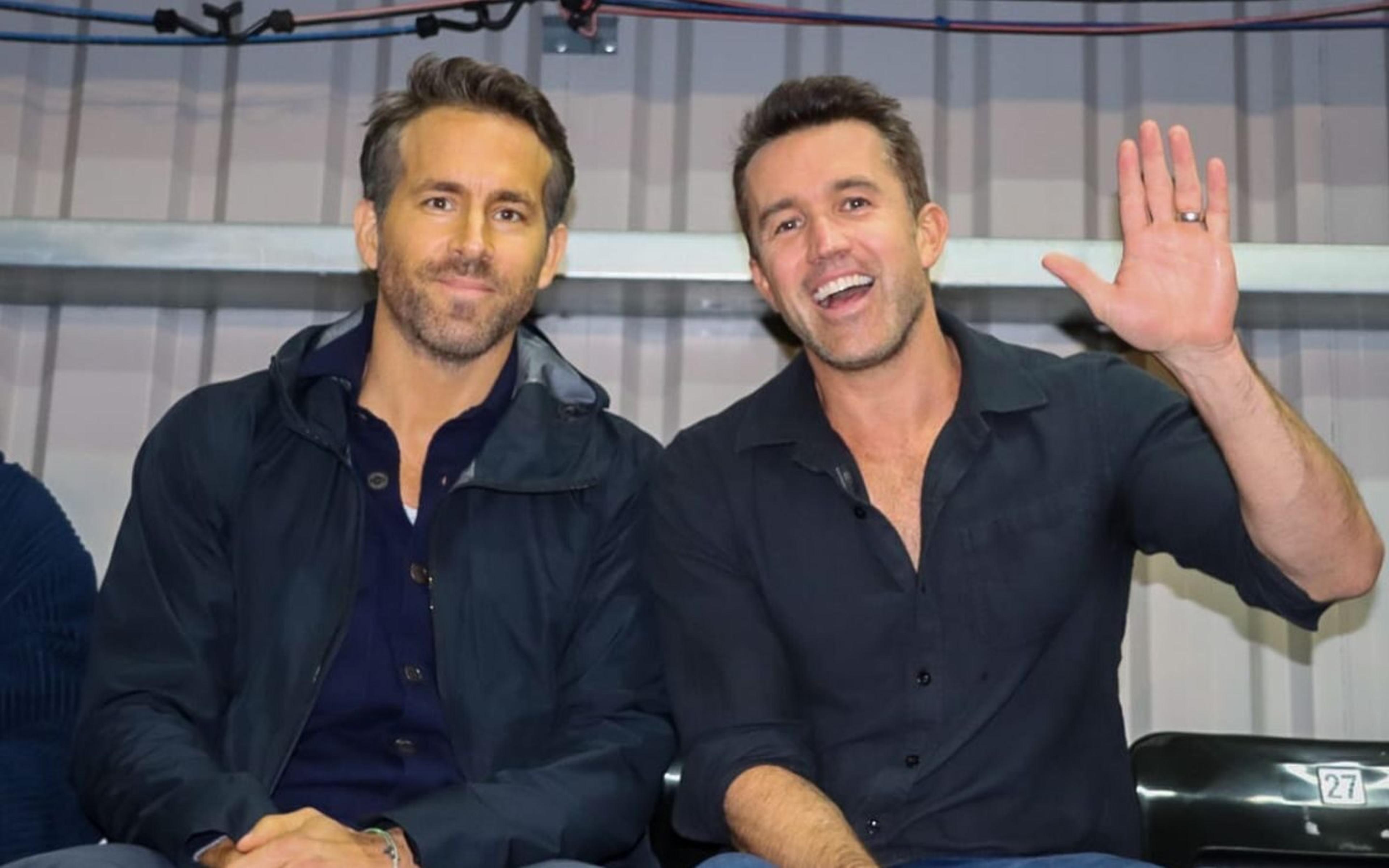 Ryan Reynolds, Rob McElhenney e Eva Longoria compram clube de futebol da Colômbia