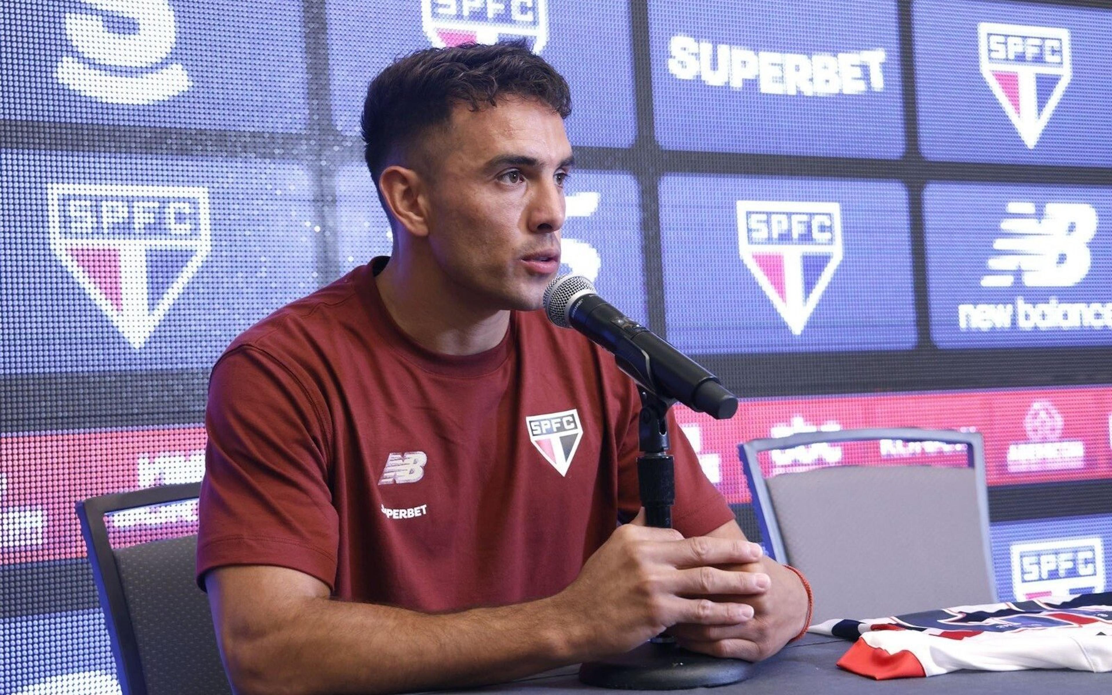 ‘Não tive dúvidas’: Enzo Díaz é apresentado no São Paulo e explica escolha pelo clube