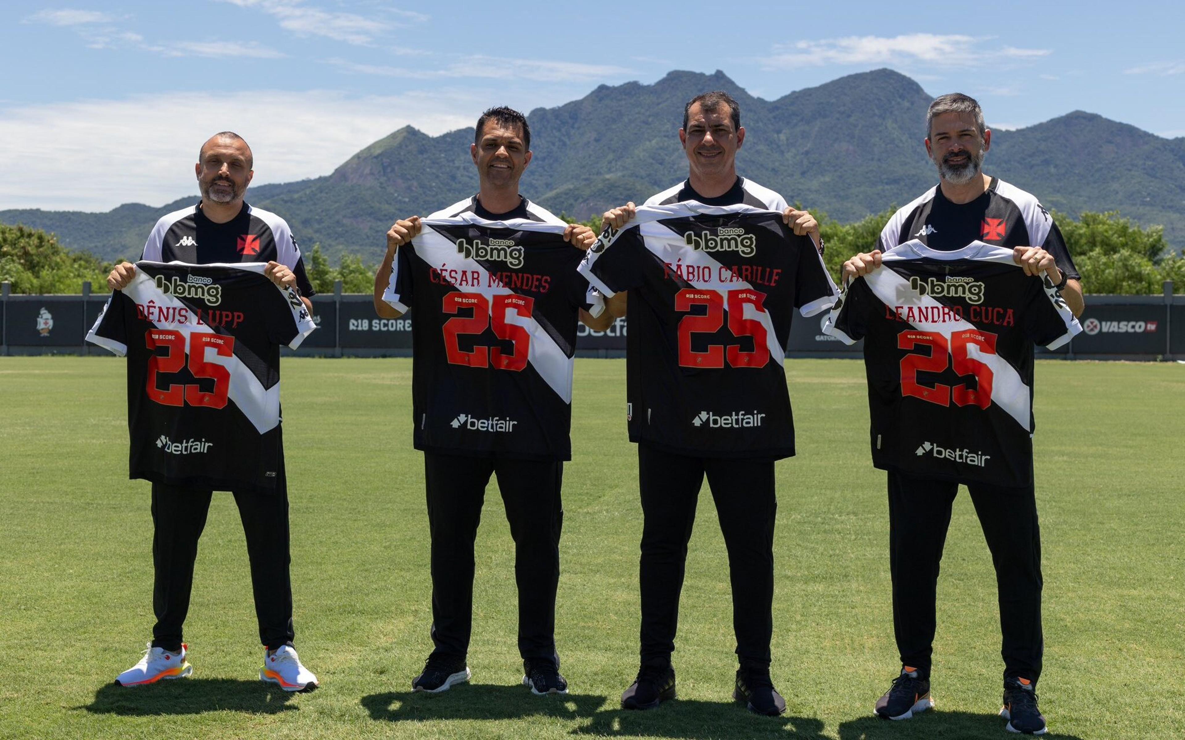 Vasco se reapresenta e faz primeiros trabalhos sob comando de Fábio Carille