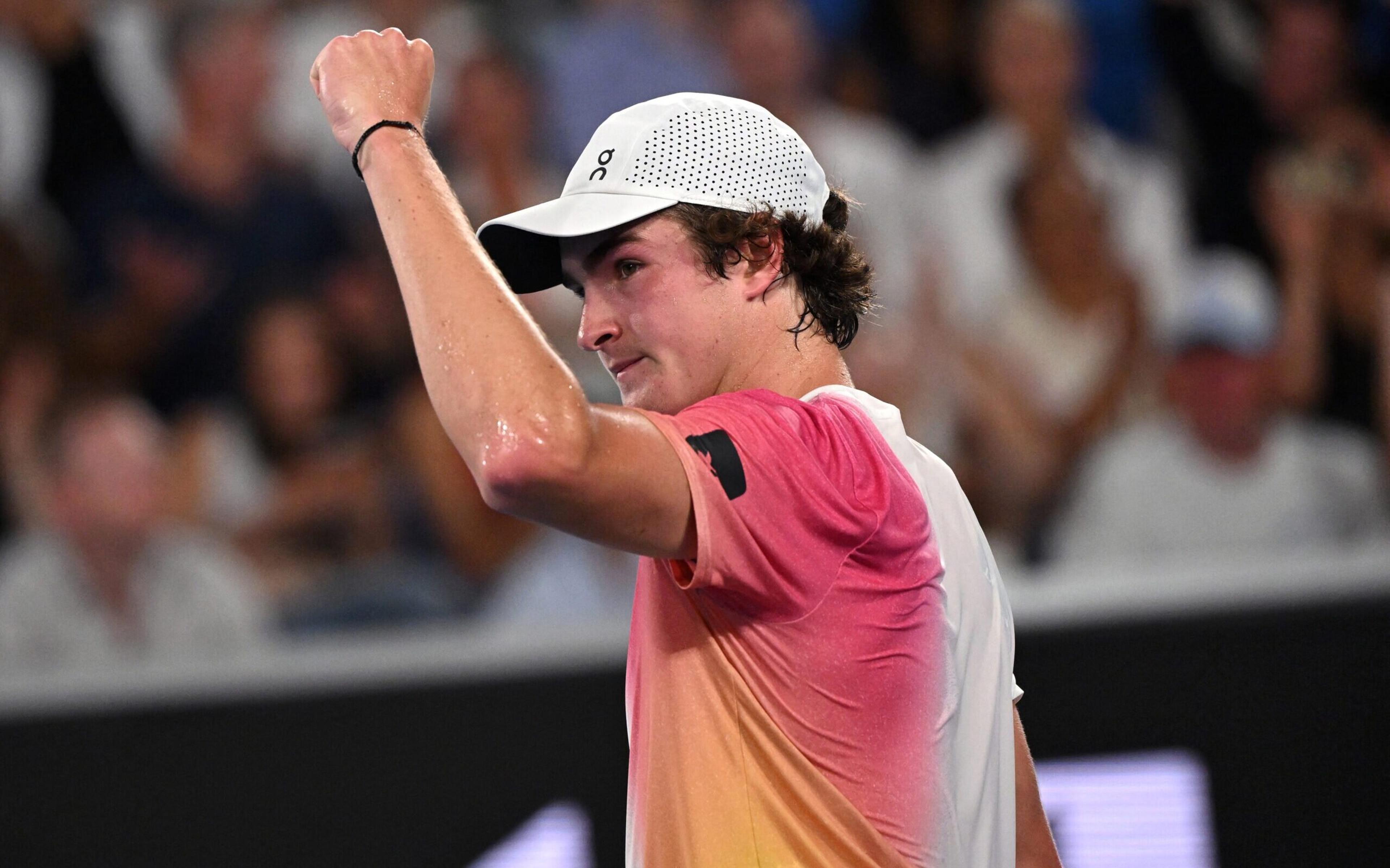 Australian Open: João Fonseca tem atuação de gala e vence Rublev