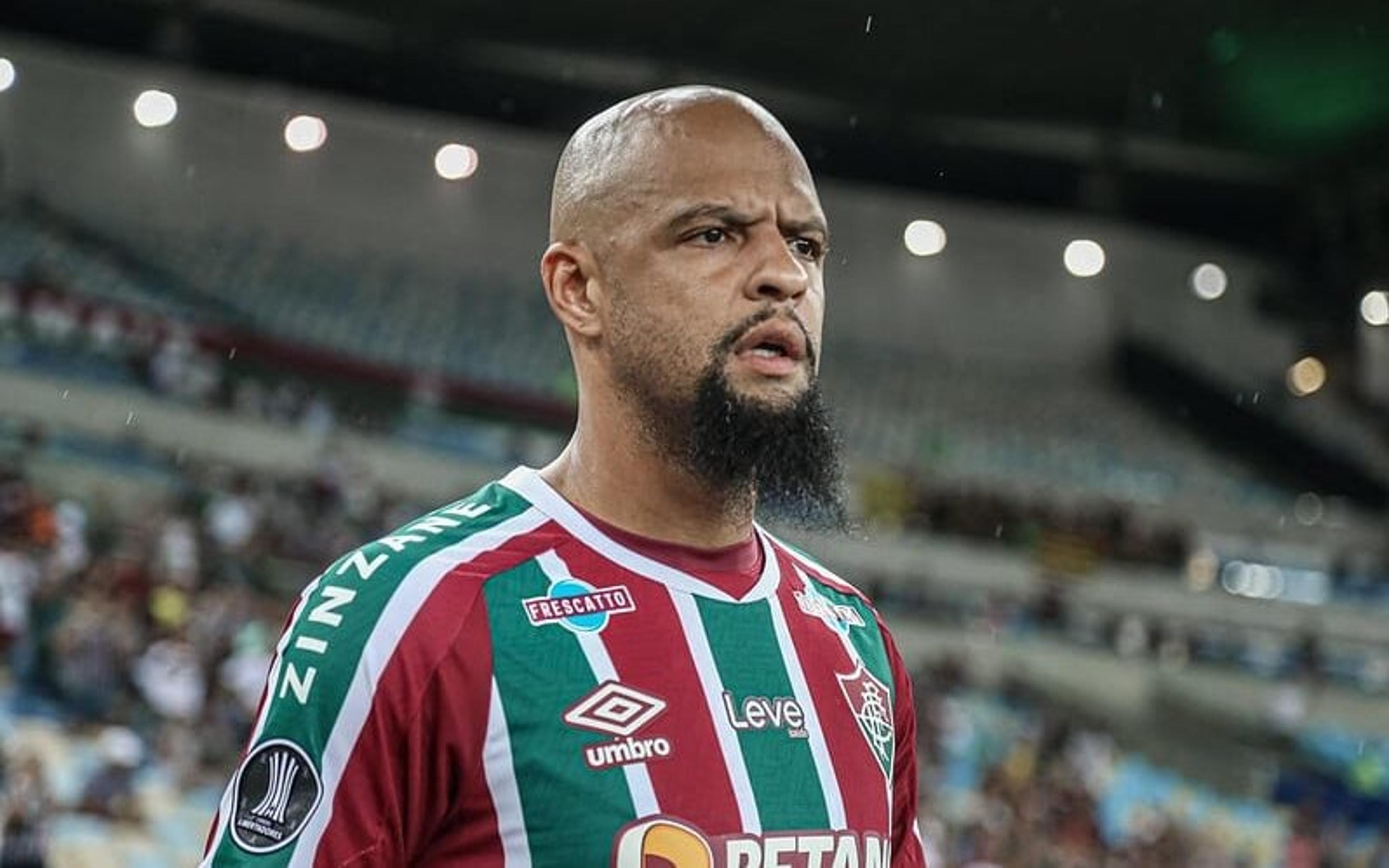 Após saída do Fluminense, Felipe Melo veste camisa de outro clube e manda recado; veja