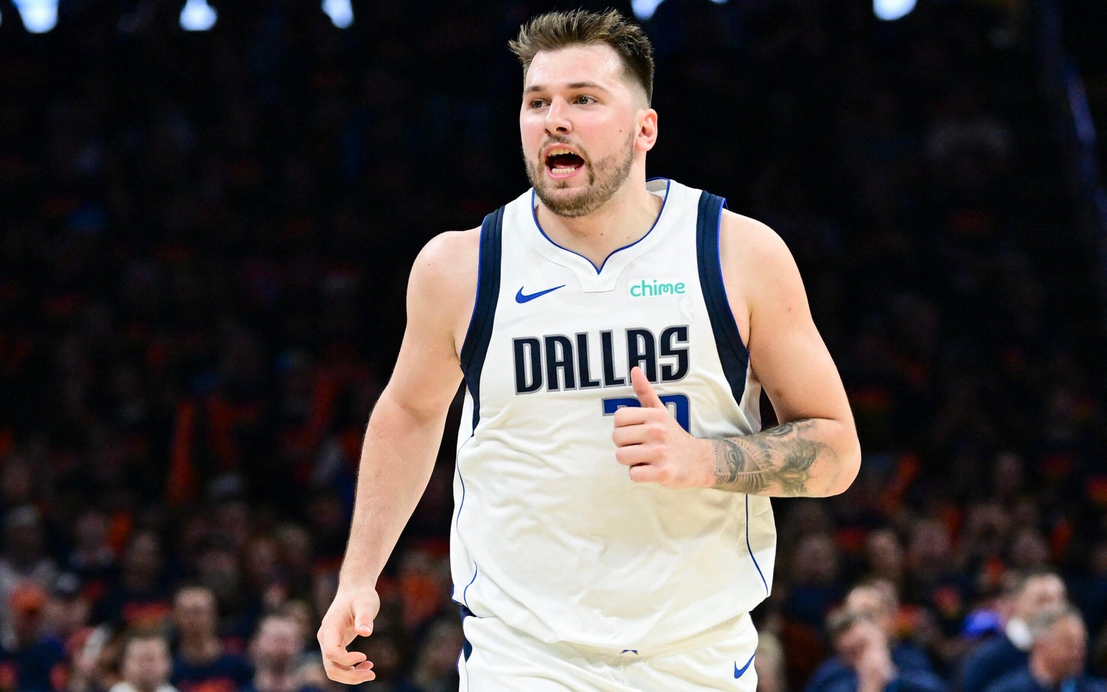 Fãs tentam troca de Doncic e Davis no game da NBA e negociação é rejeitada