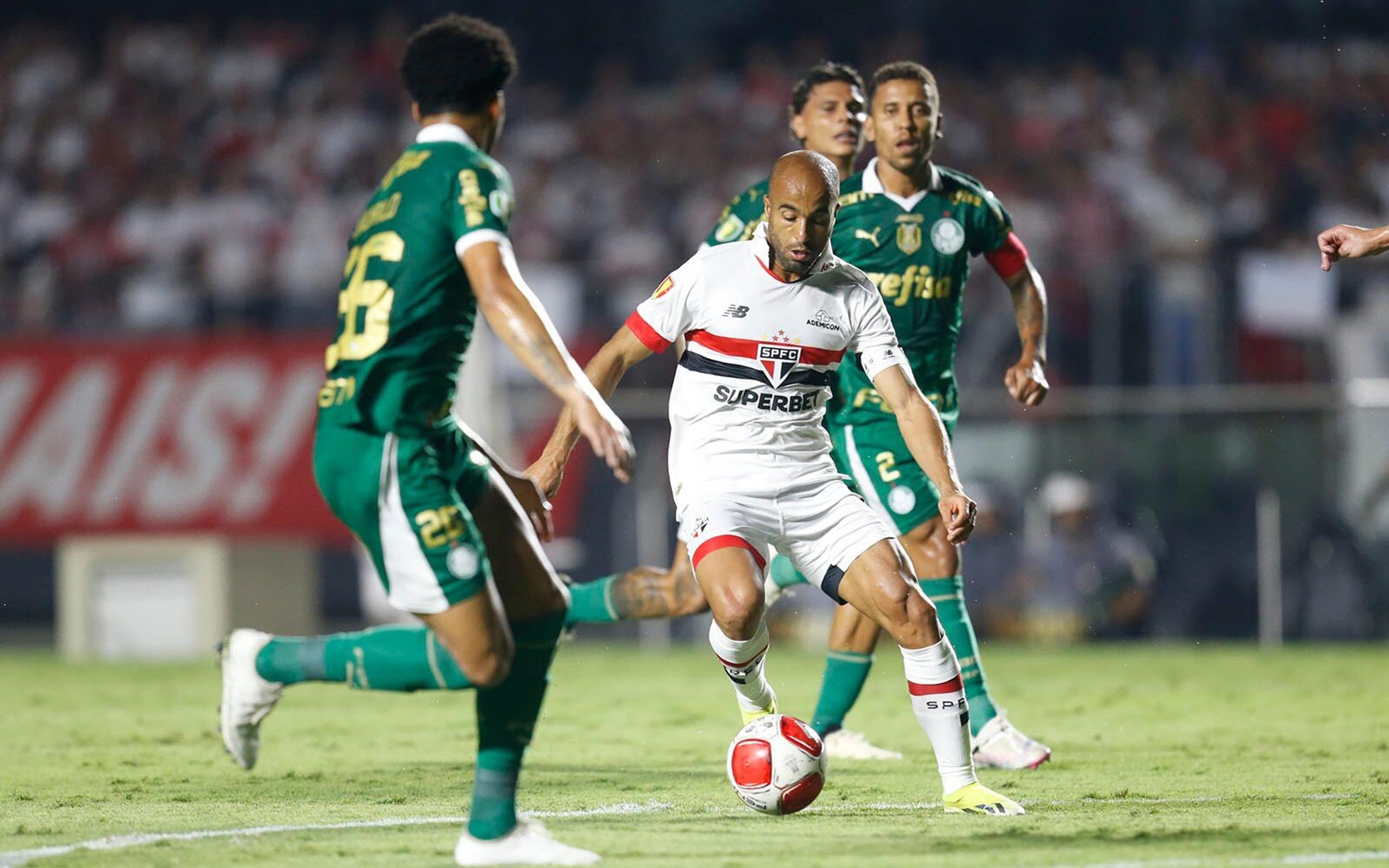 Escalações de Palmeiras x São Paulo: técnicos poupam alguns titulares no clássico