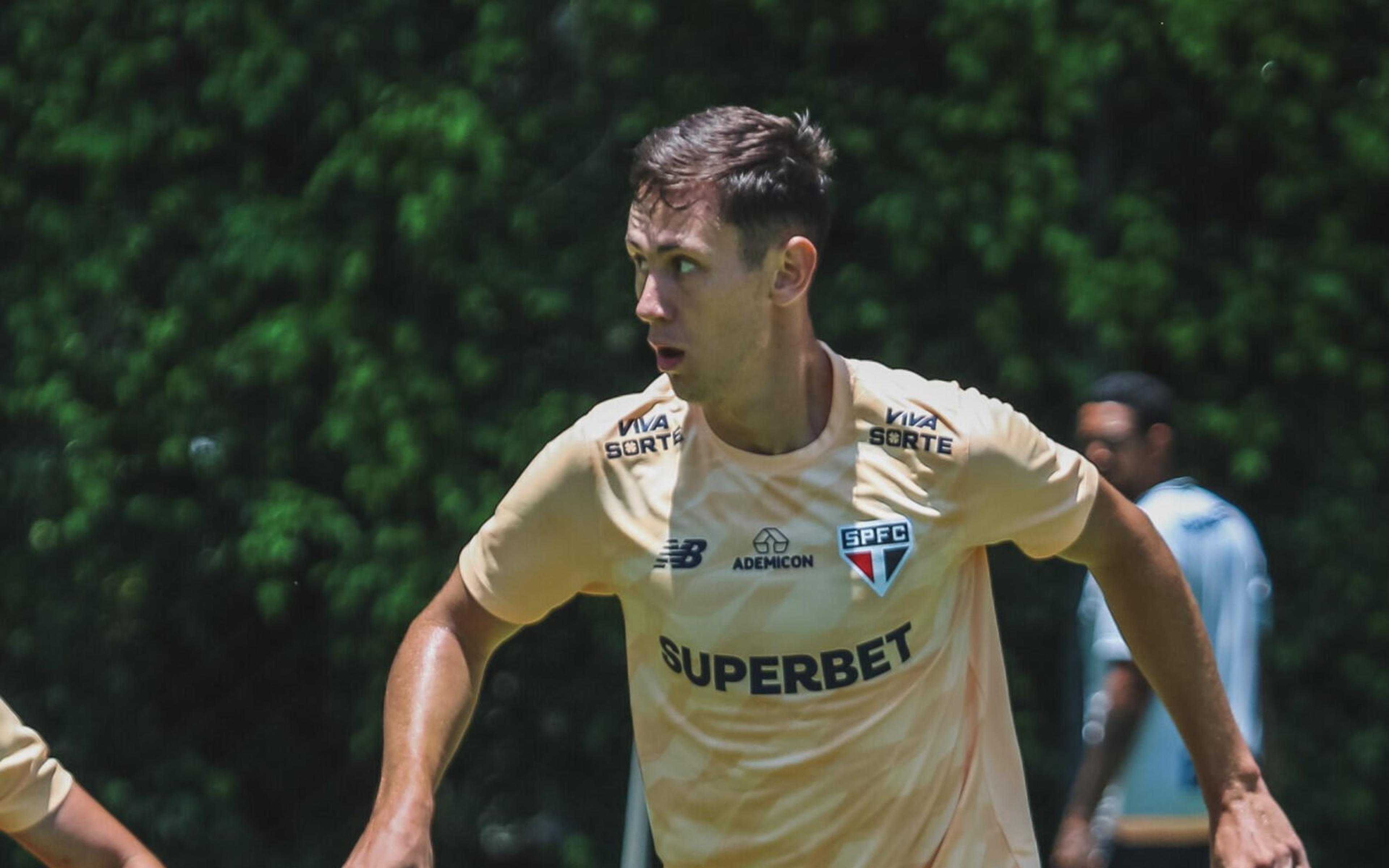 Patryck Lanza tem futuro indefinido no São Paulo