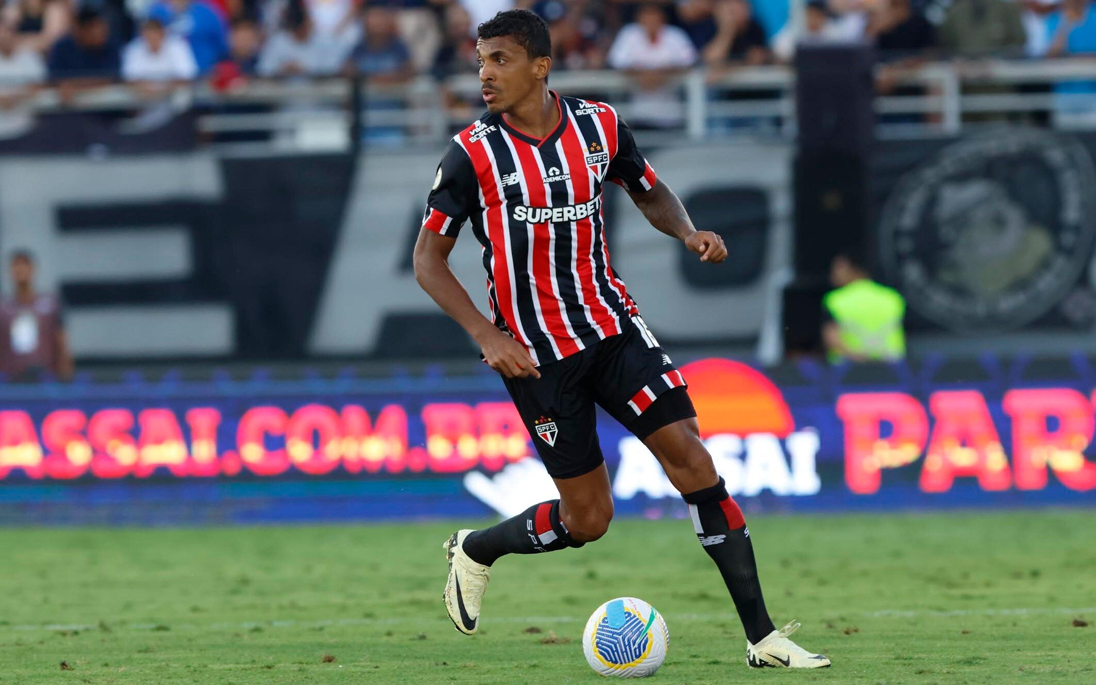 Luiz Gustavo inicia transição física no São Paulo; veja data do possível retorno do volante