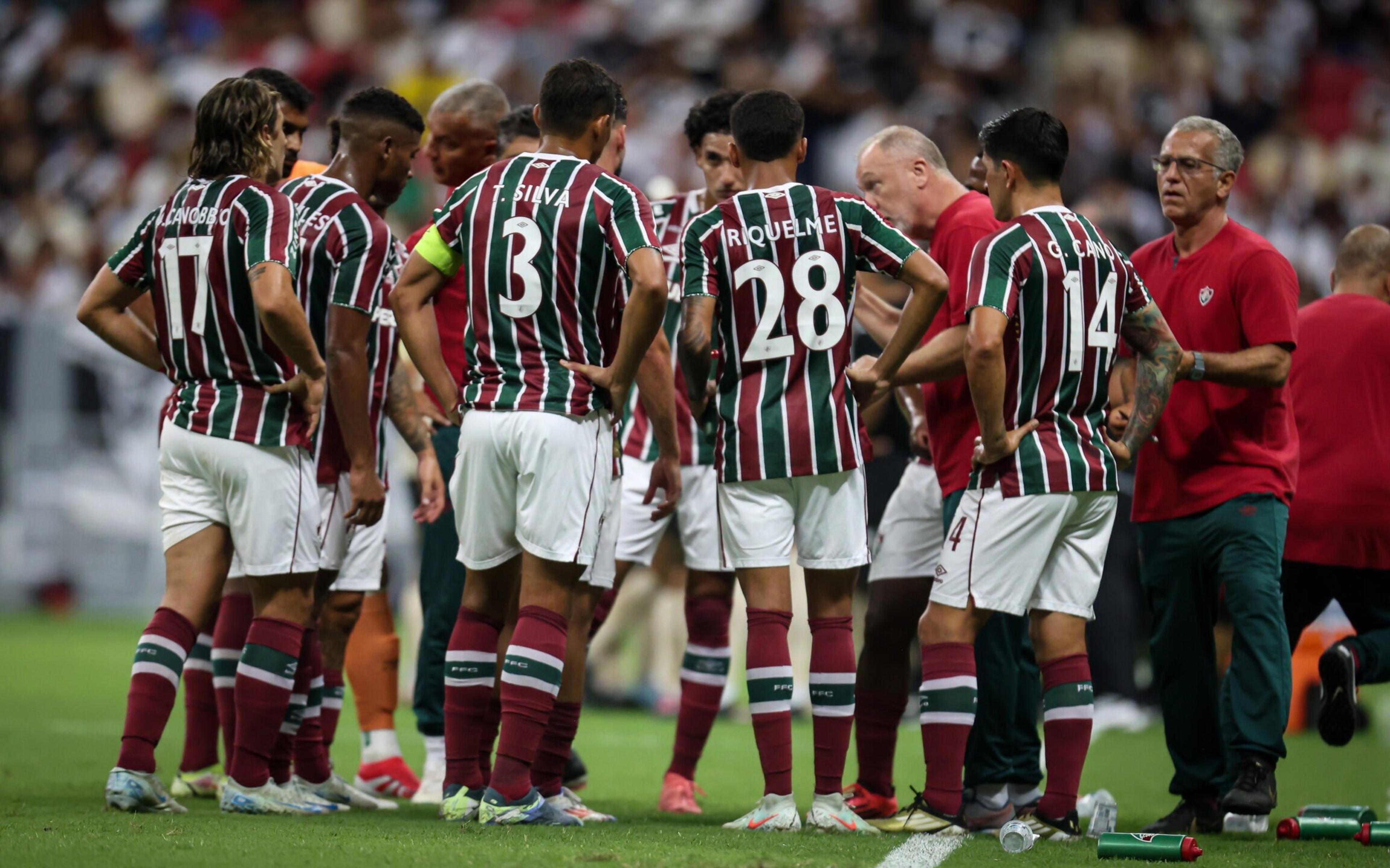 Thiago Silva é dúvida na zaga do Fluminense contra o Nova Iguaçu; veja provável escalação