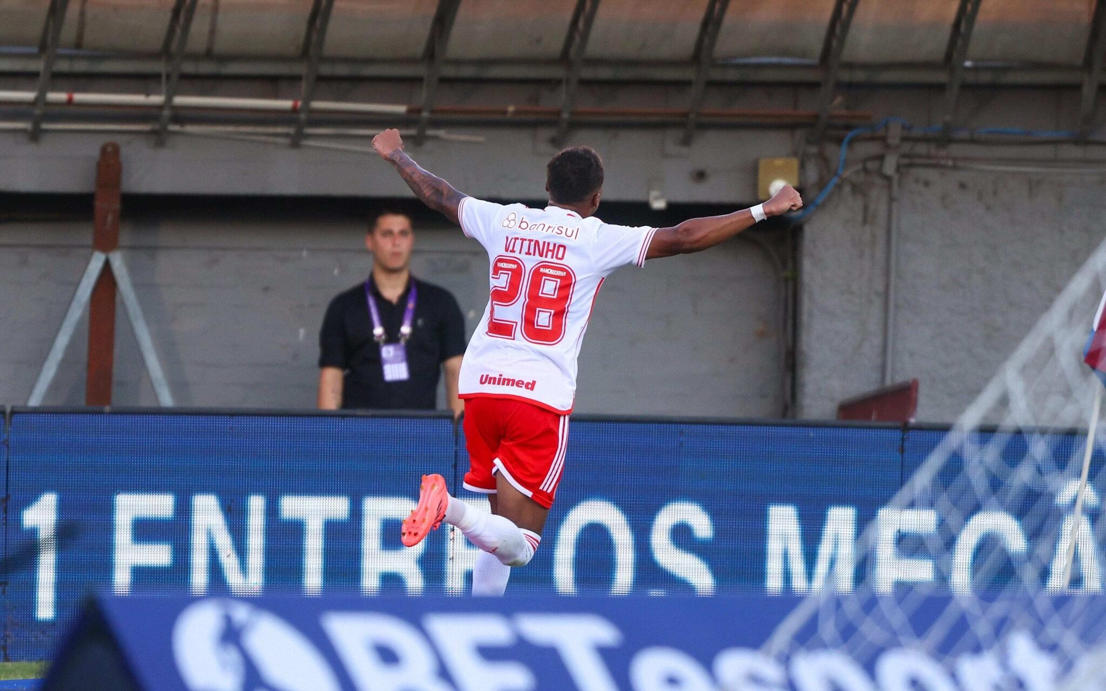 Melhores momentos: Internacional faz 2 a 0 no Caxias