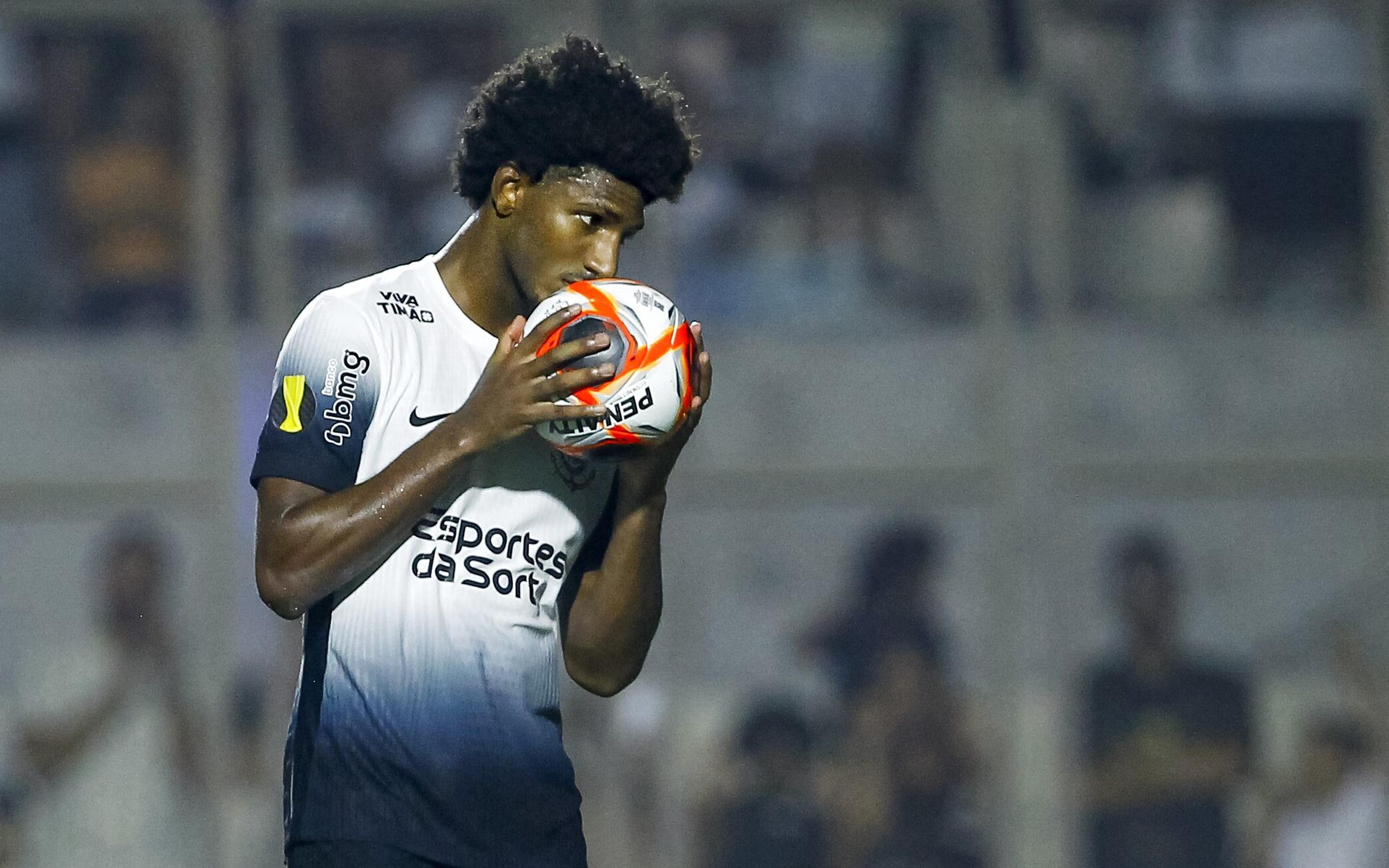 Talles Magno conta pedido que fez a Romero antes de gol do Corinthians