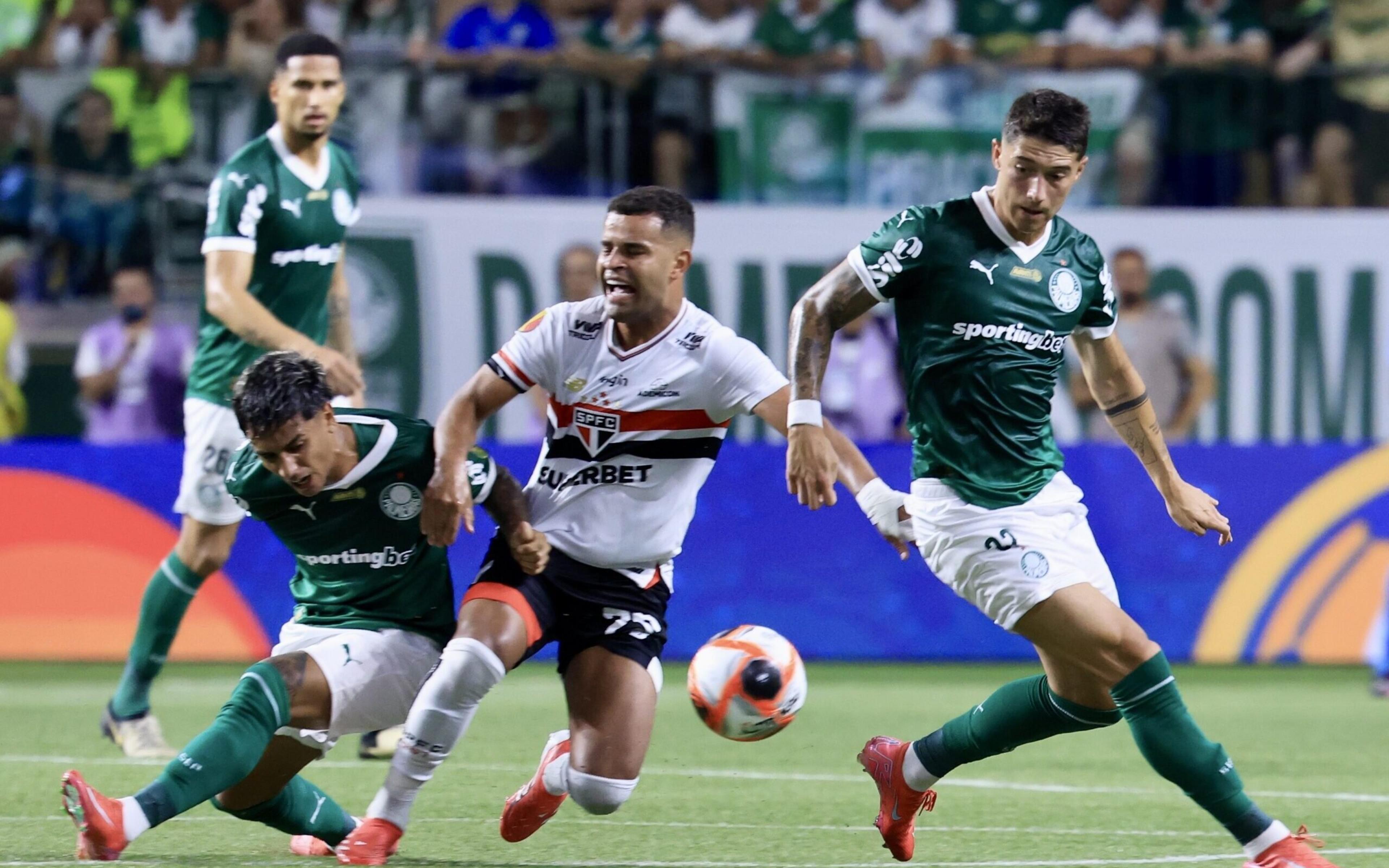 Narrador da Globo detona clássico entre Palmeiras e São Paulo