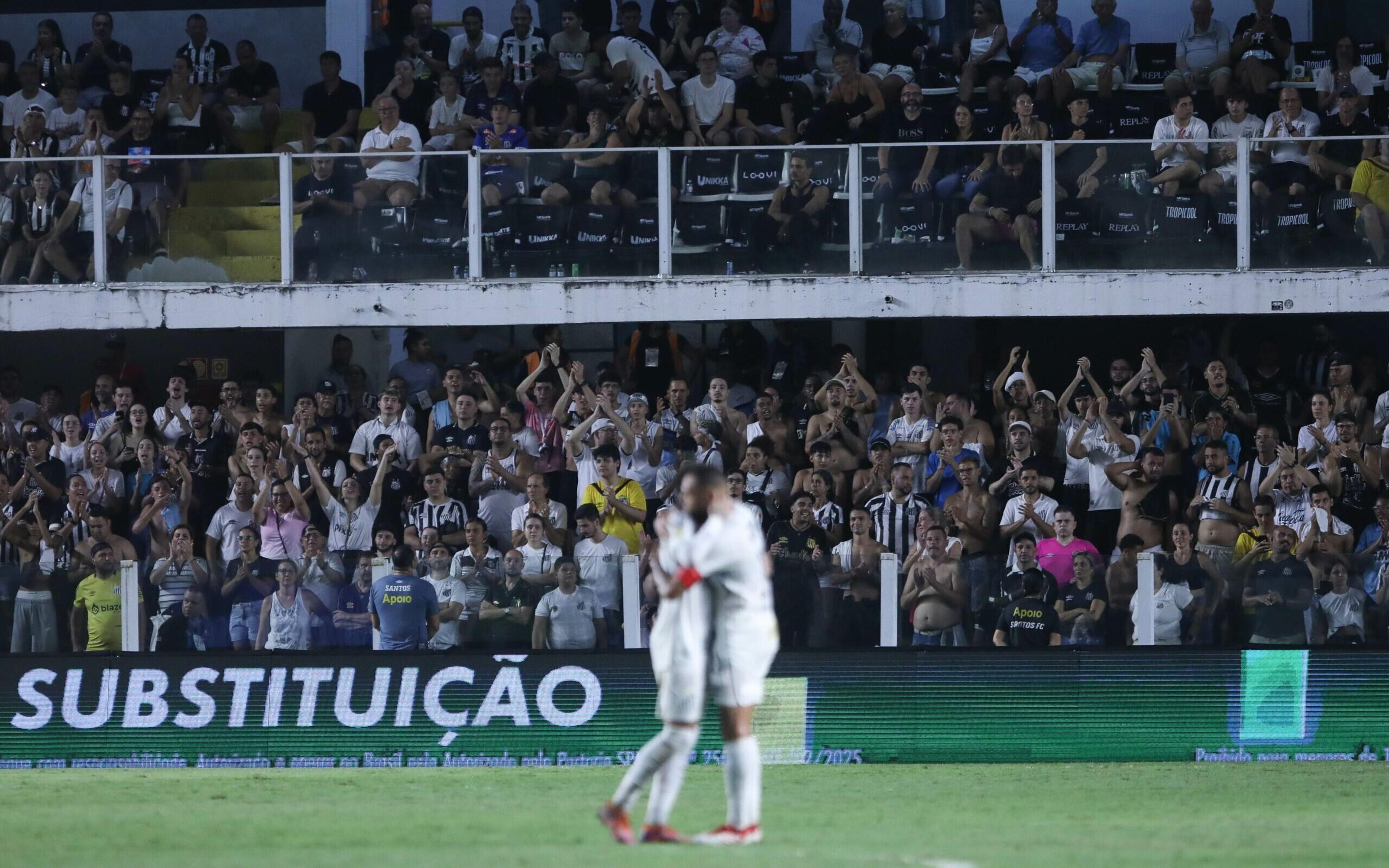 Com Neymar, Santos inicia preparação para duelo decisivo contra a Inter