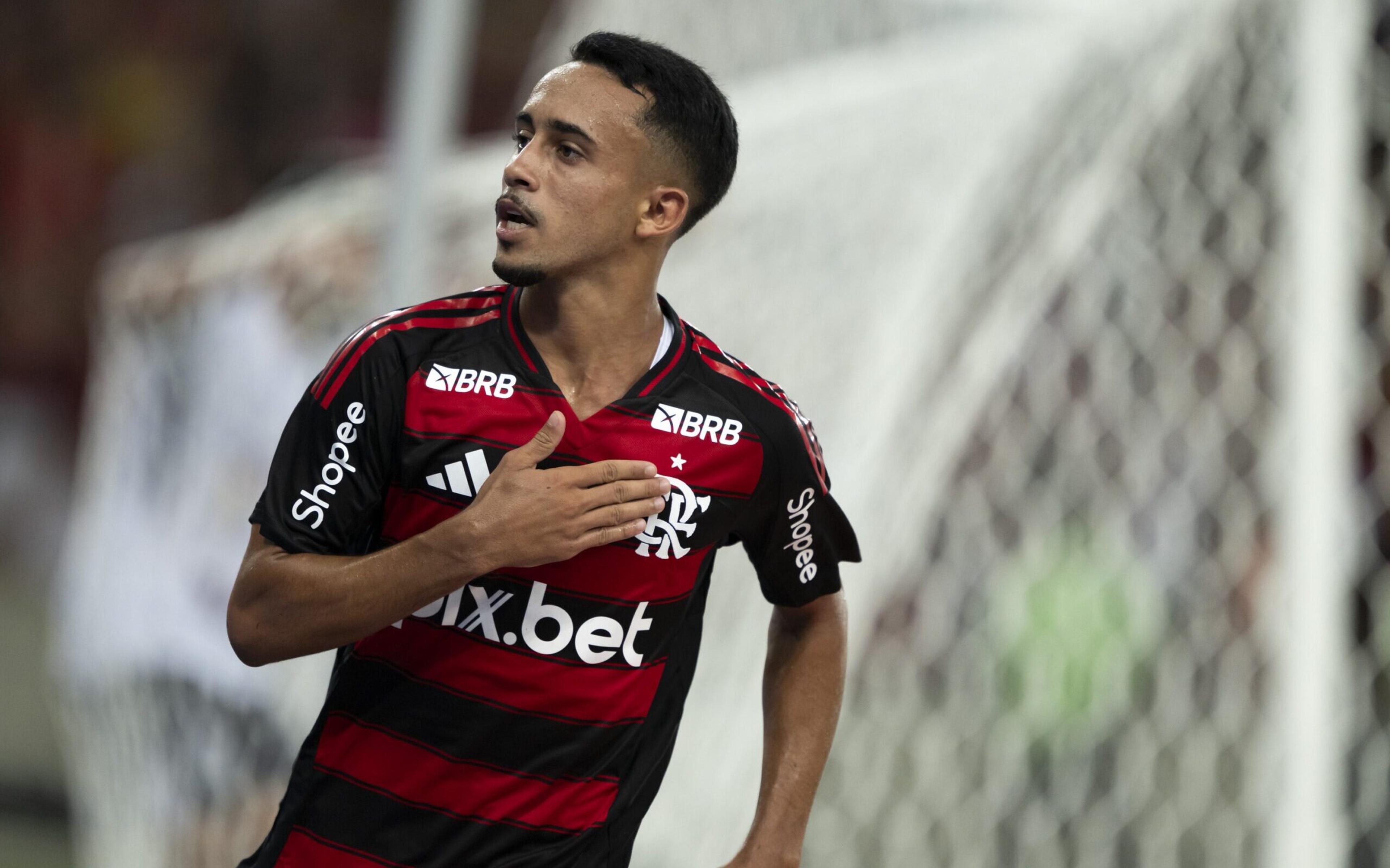 Matheus Gonçalves comenta reação de Arrascaeta após golaço em título do Flamengo