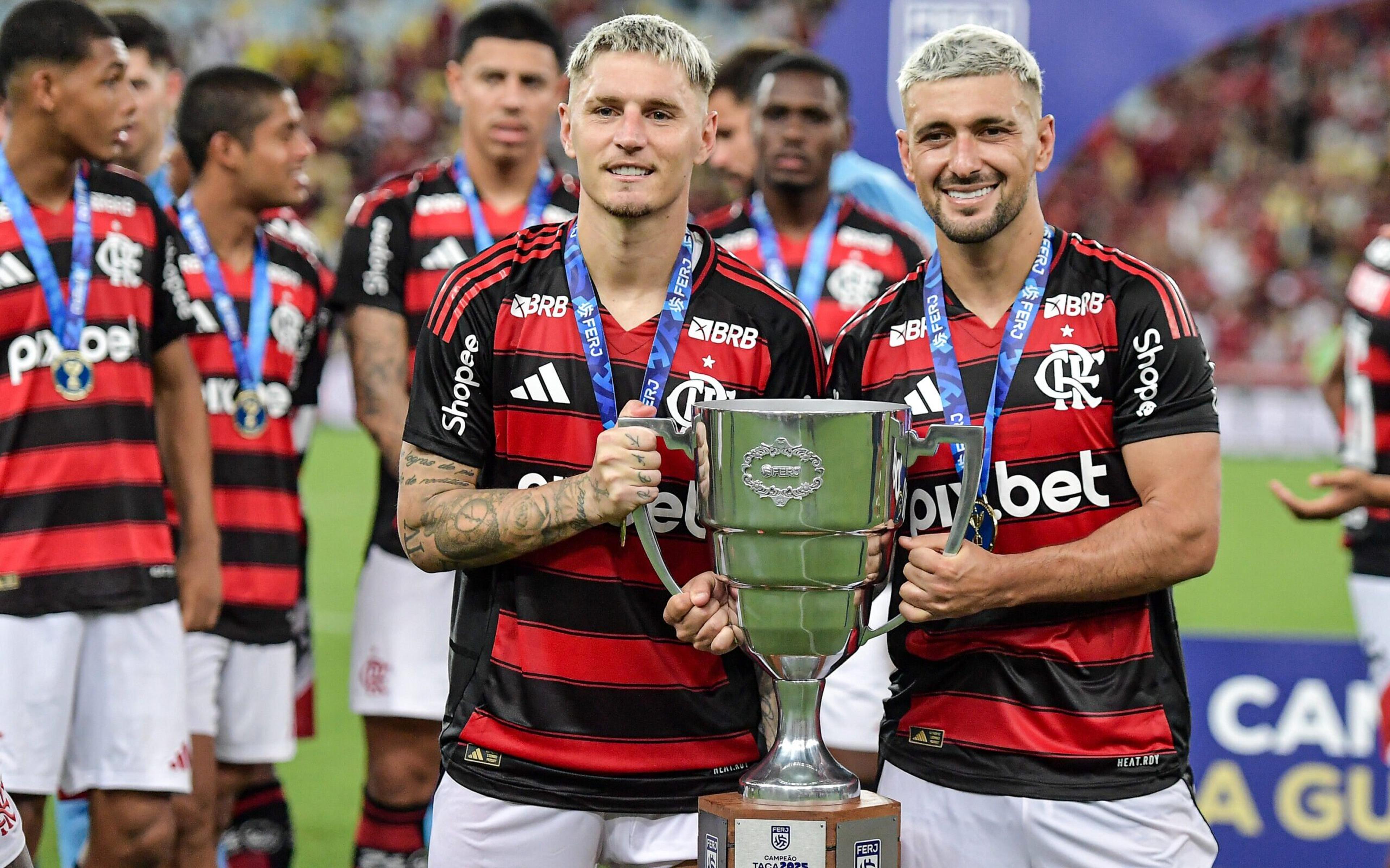 Filipe Luís é sincero sobre Varela, do Flamengo: ‘Não tem o respeito que merece’