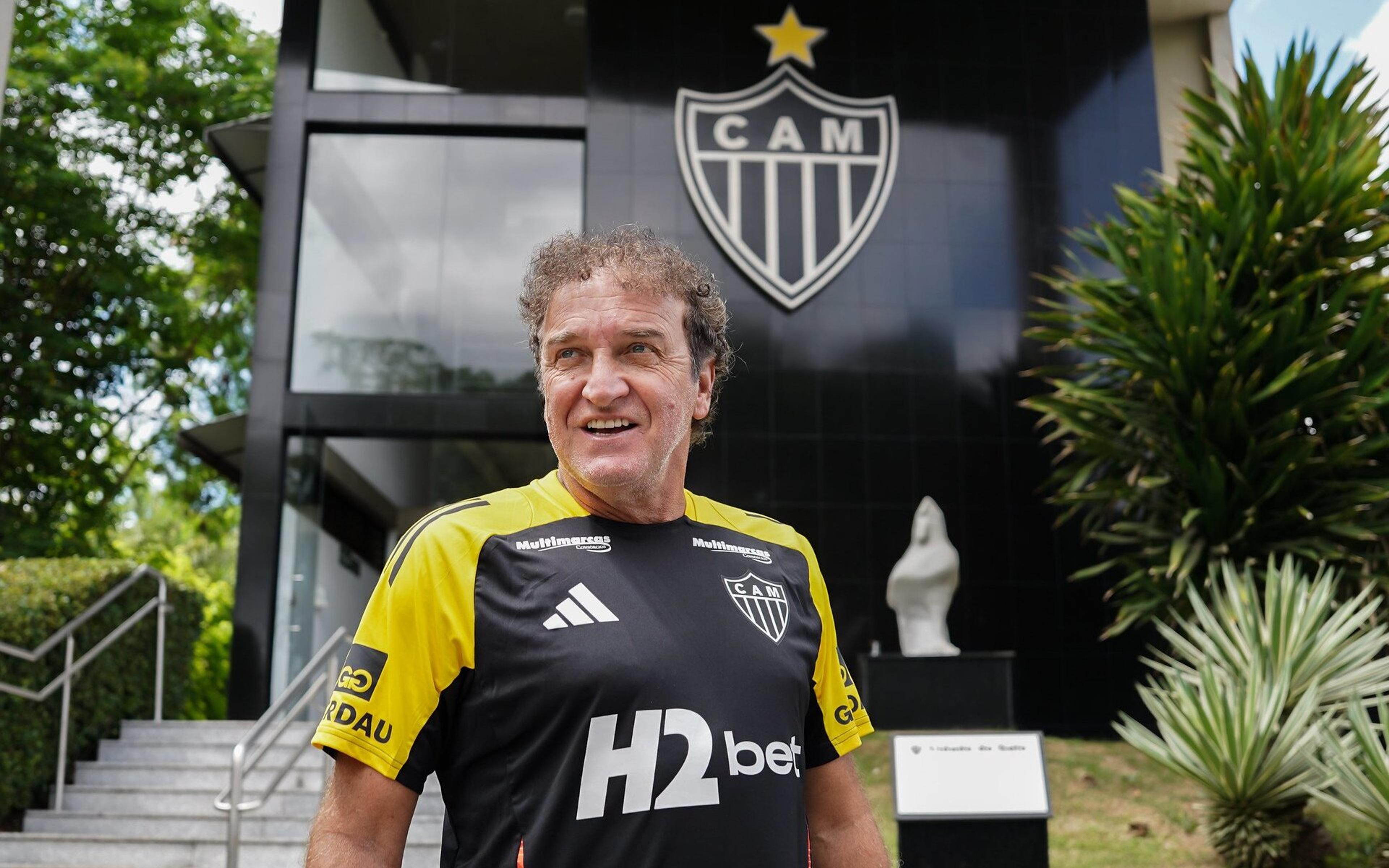 Cuca vai completar 250 jogos no comando do Atlético-MG