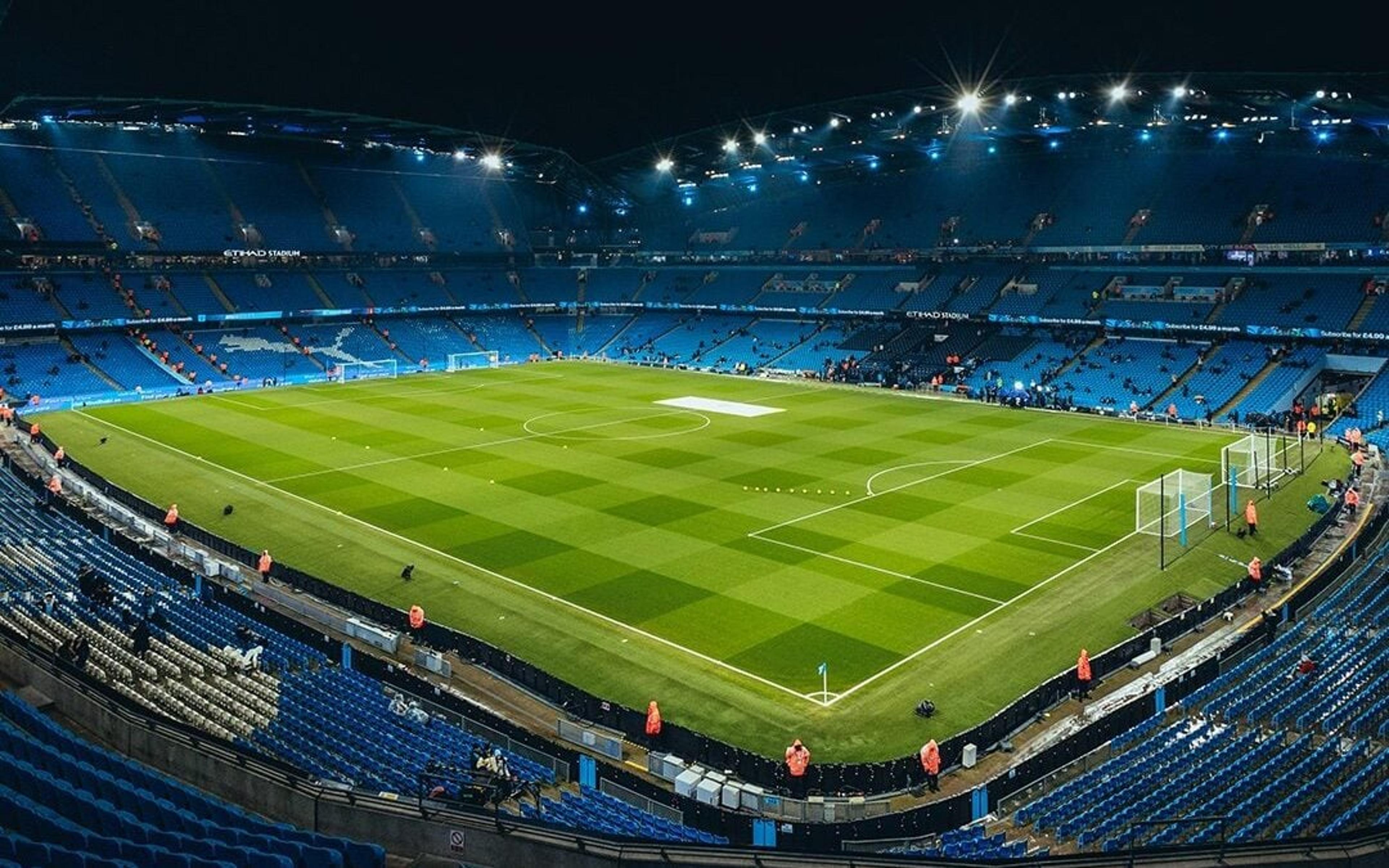 Torcida do City estenderá bandeirão contra Vini Jr na Champions