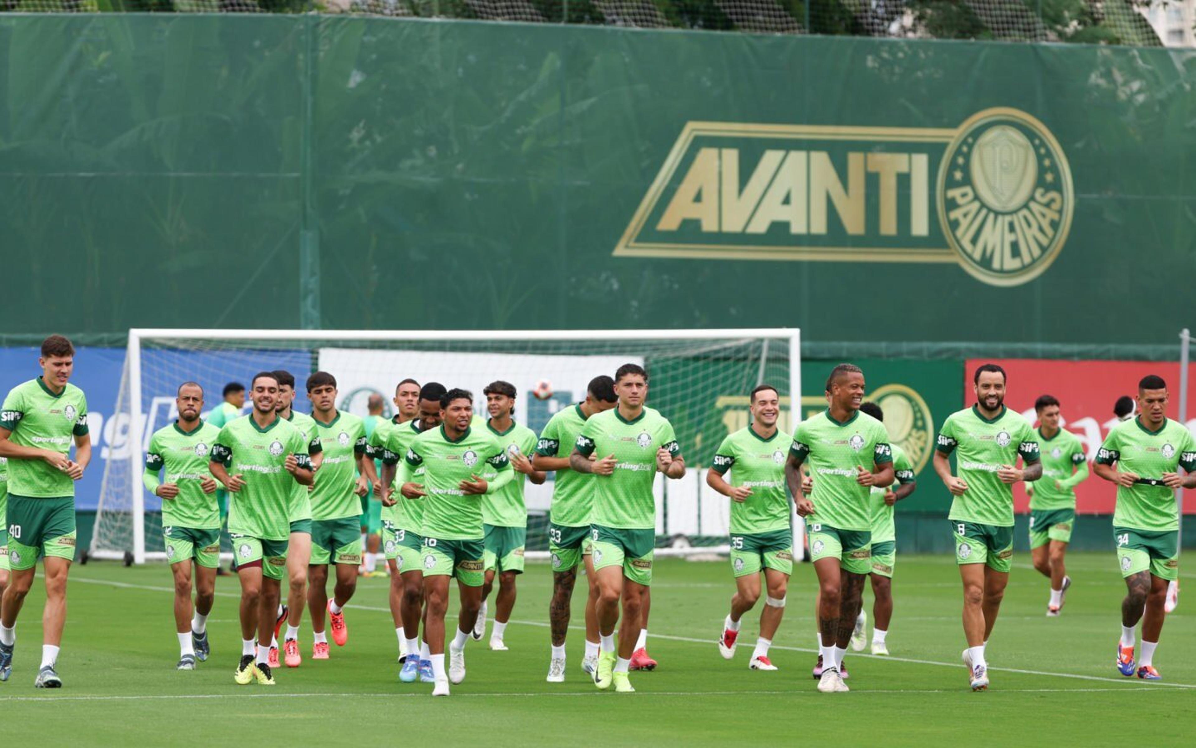 Com Felipe Anderson e Rony, Palmeiras inicia preparação para o Dérbi