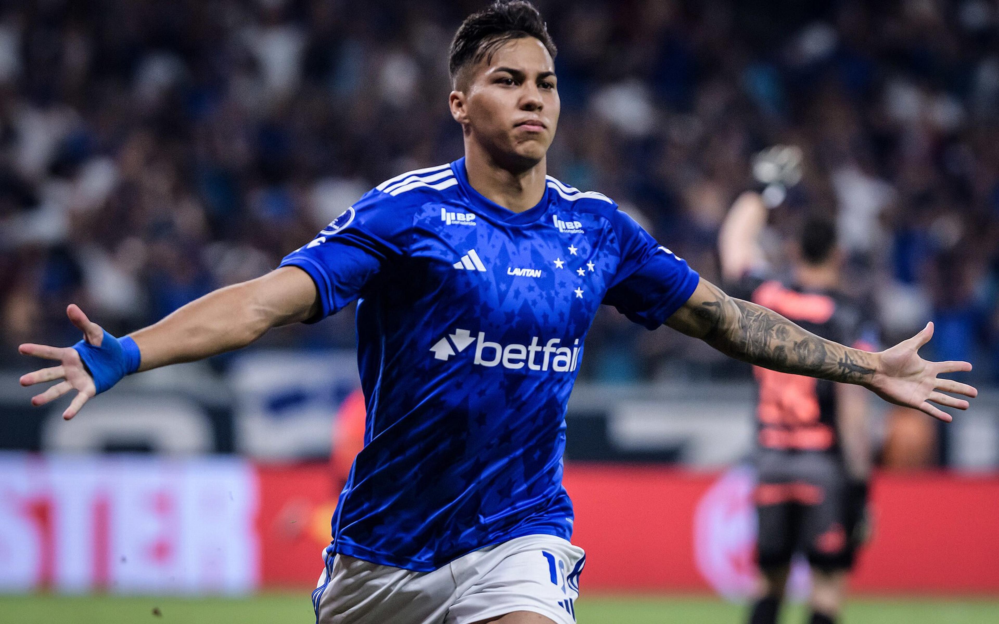 Escalações América x Cruzeiro: Matheus Pereira não fica nem banco