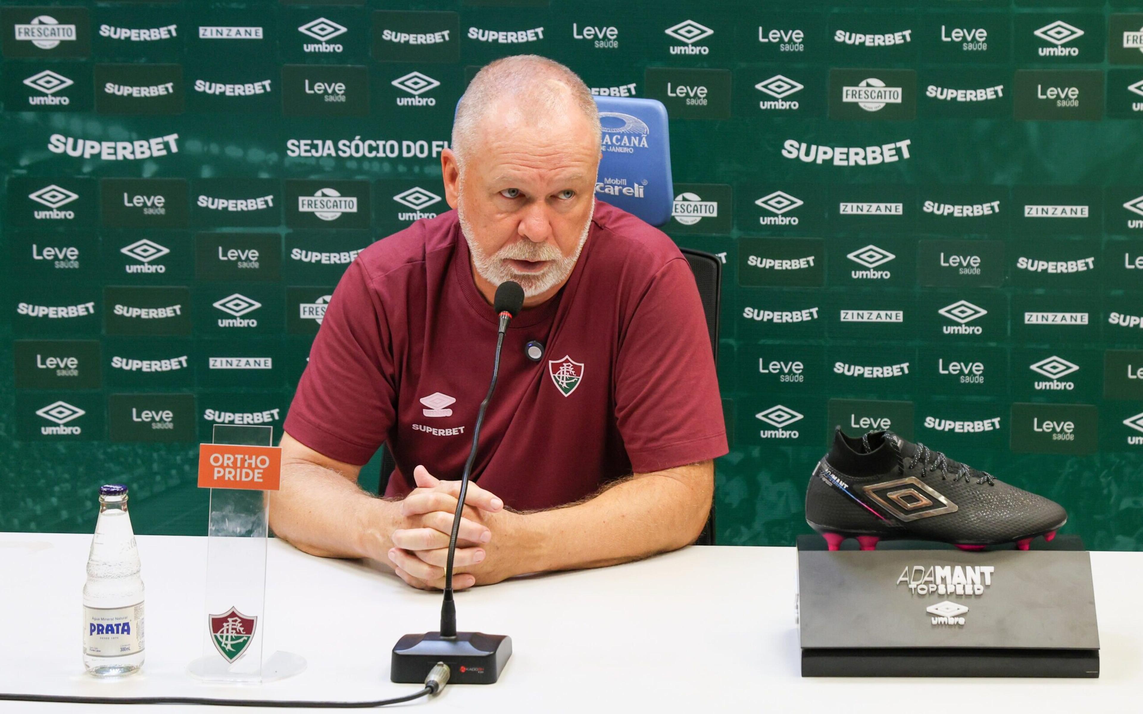 Mano Menezes faz autocrítica após vitória do Fluminense e classificação no Carioca