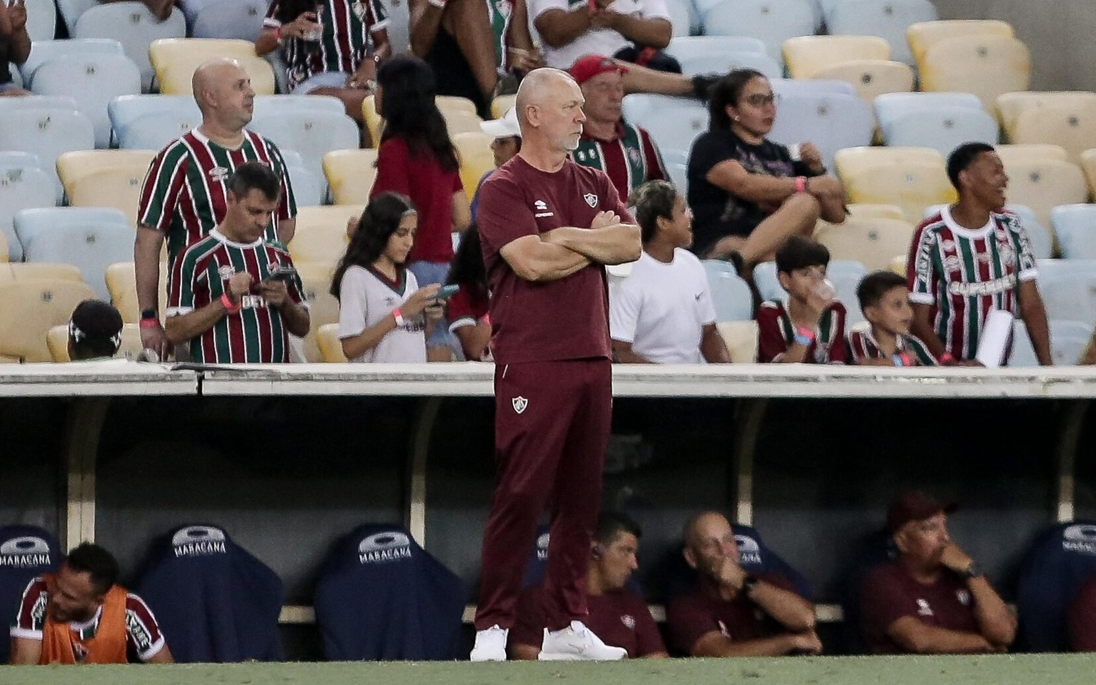 Fluminense vira a chave, e Mano Menezes projeta Copa do Brasil