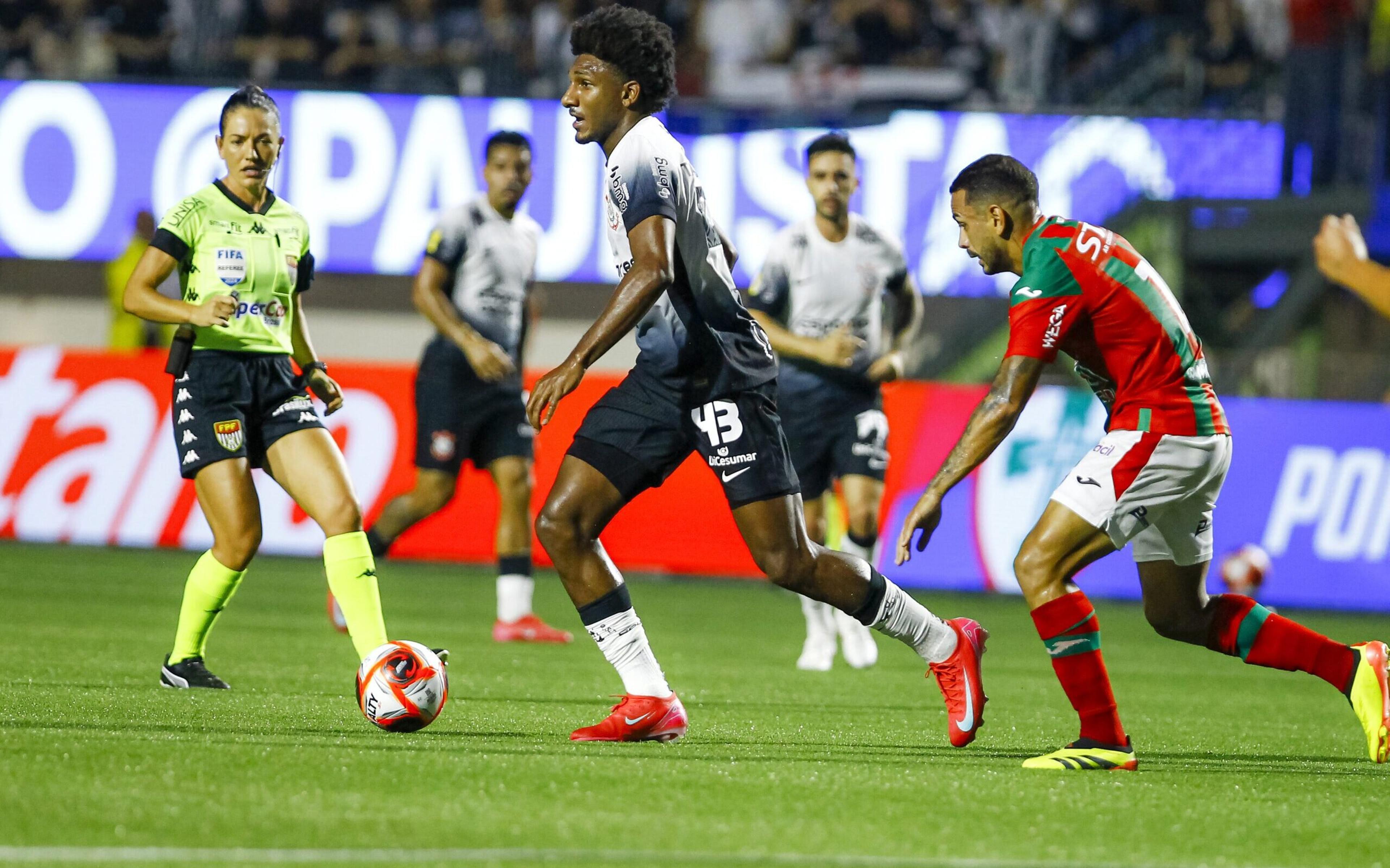 Melhores momentos: Corinthians empata com a Portuguesa em jogo movimentado