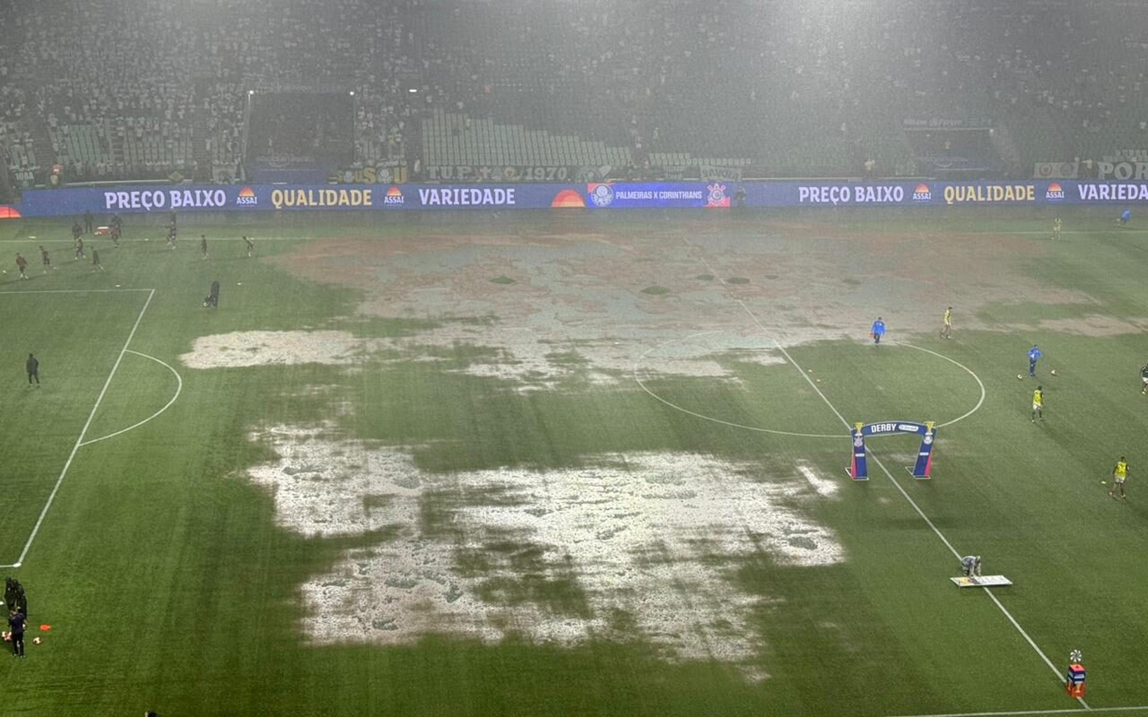 Clássico entre Palmeiras e Corinthians é adiado após temporal