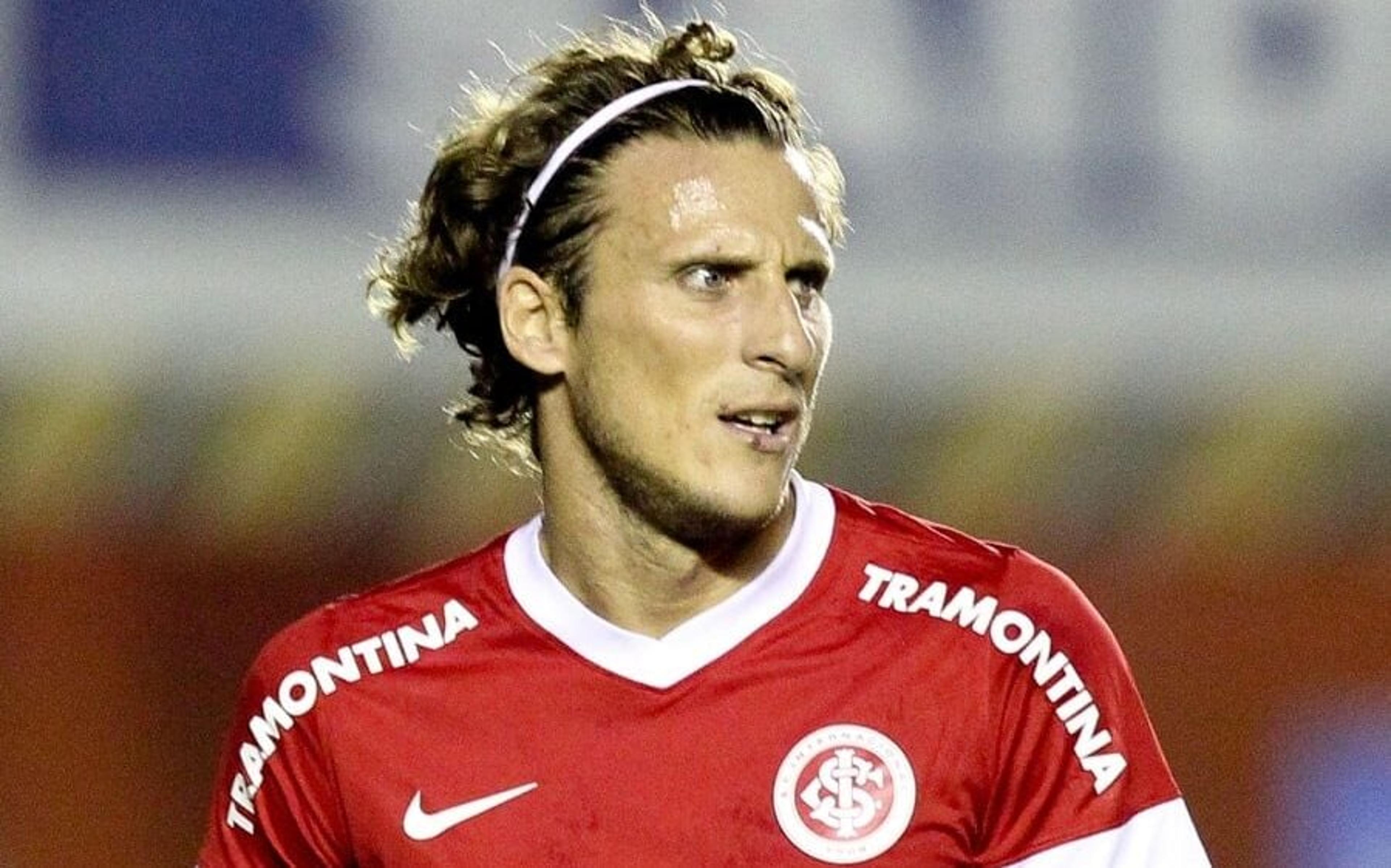 Diego Forlán: por onde anda o ex-craque uruguaio e ídolo do Internacional?