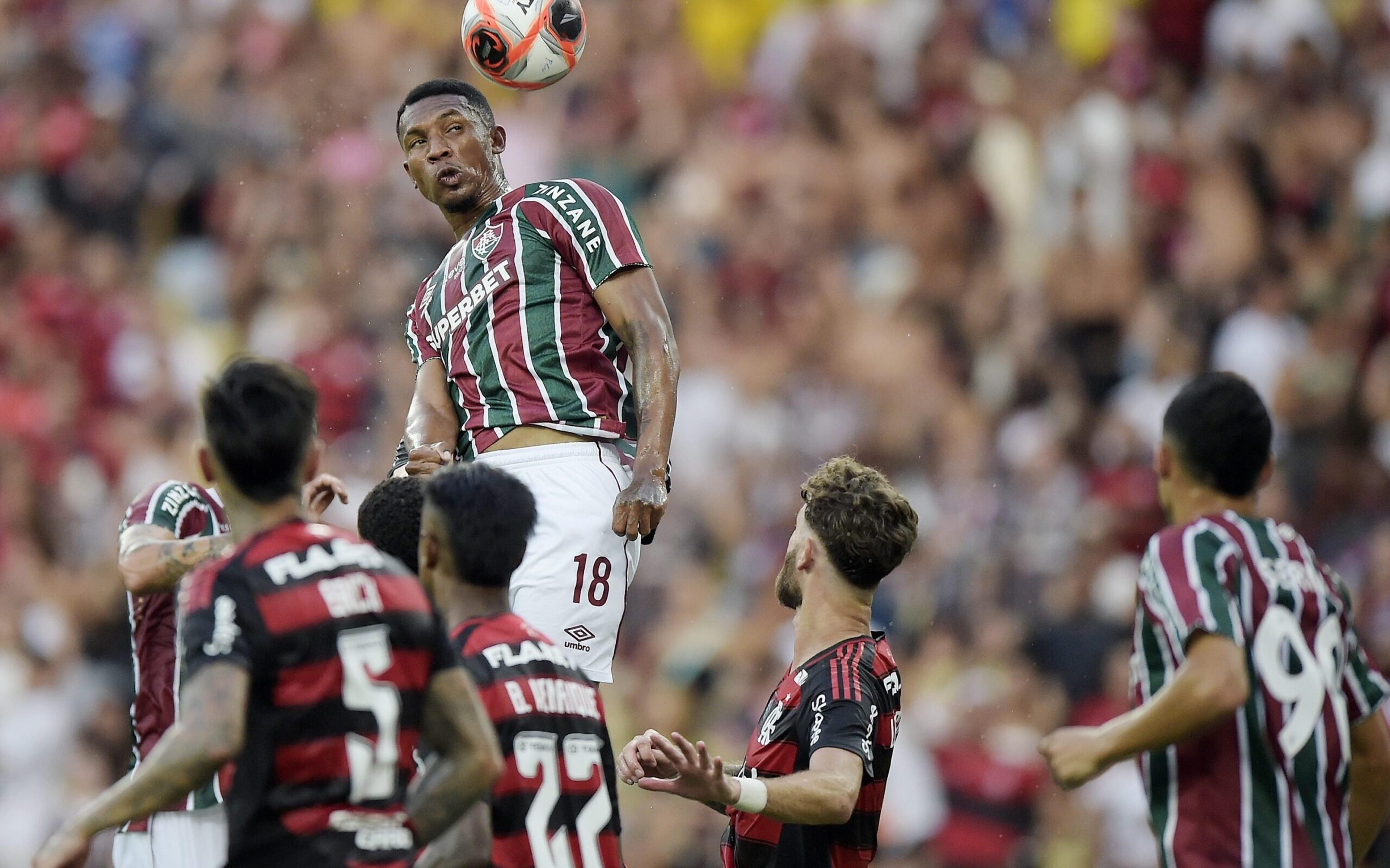 Torcedores questionam titular do Flamengo contra o Fluminense: ‘Todo jogo’