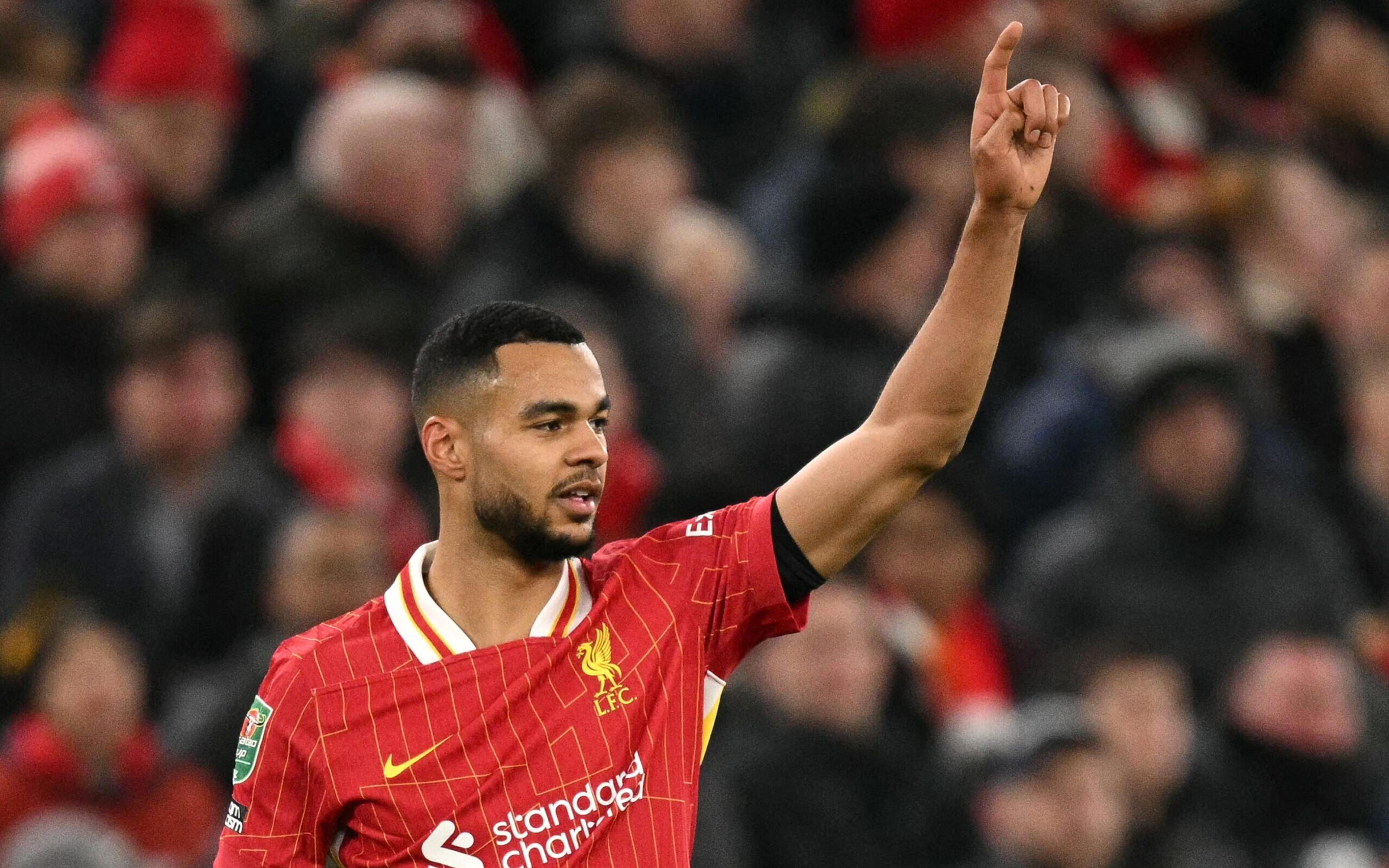 Liverpool fatura bolada com classificação para final da Copa da Liga Inglesa