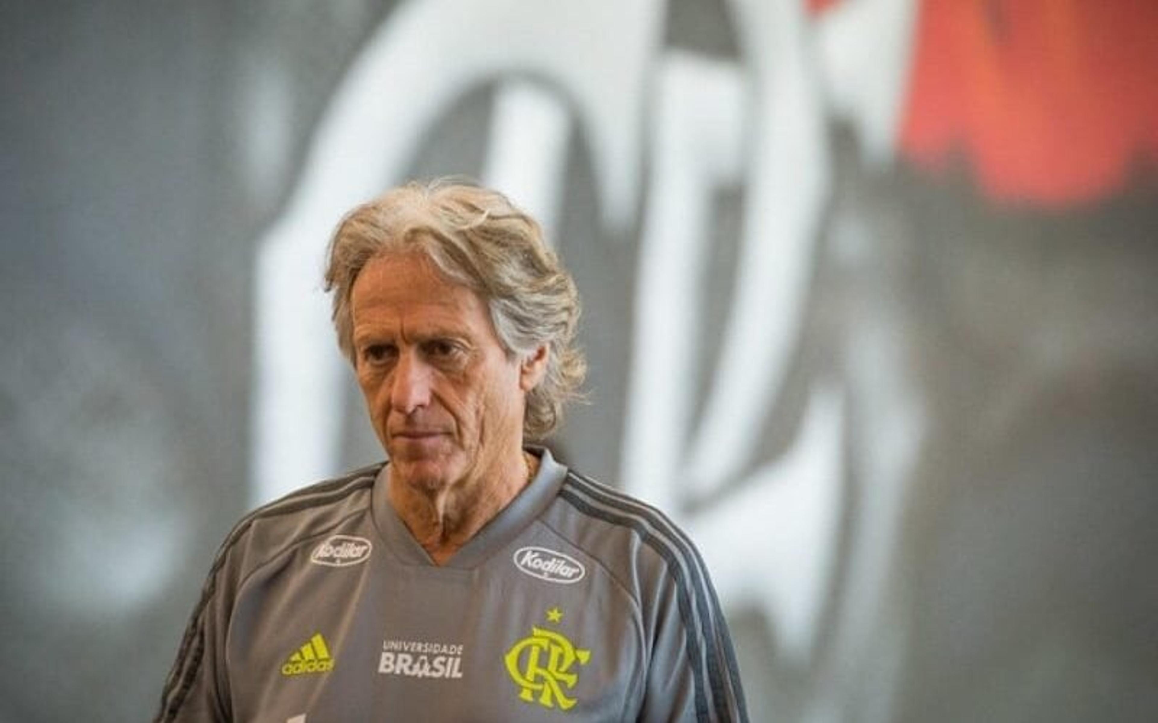 Jorge Jesus afirma que deseja retornar ao Brasil, mas só treinaria o Flamengo