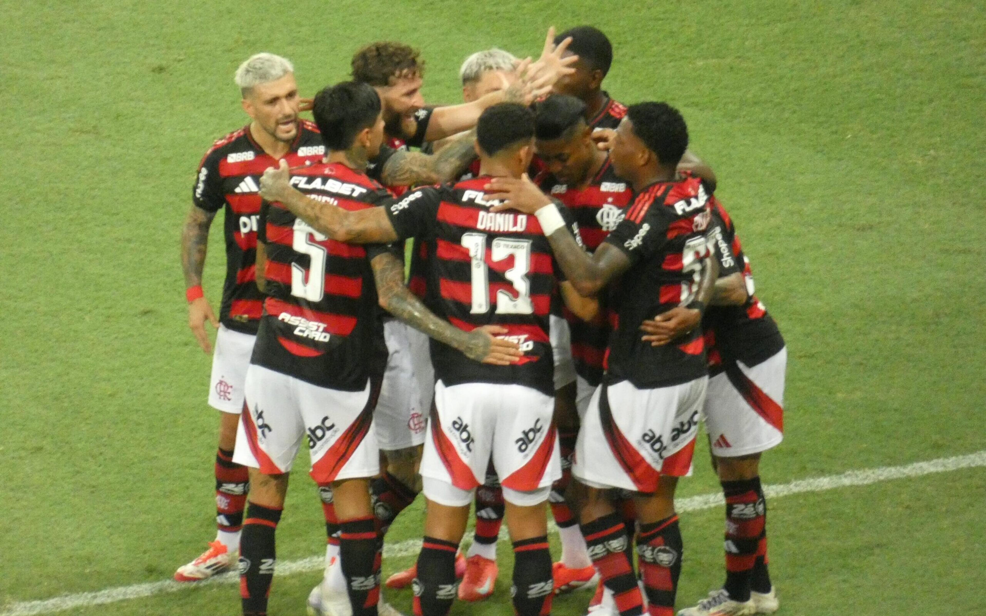 Torcedores questionam atuação de ídolo do Flamengo: ‘Já pode ser cobrado’