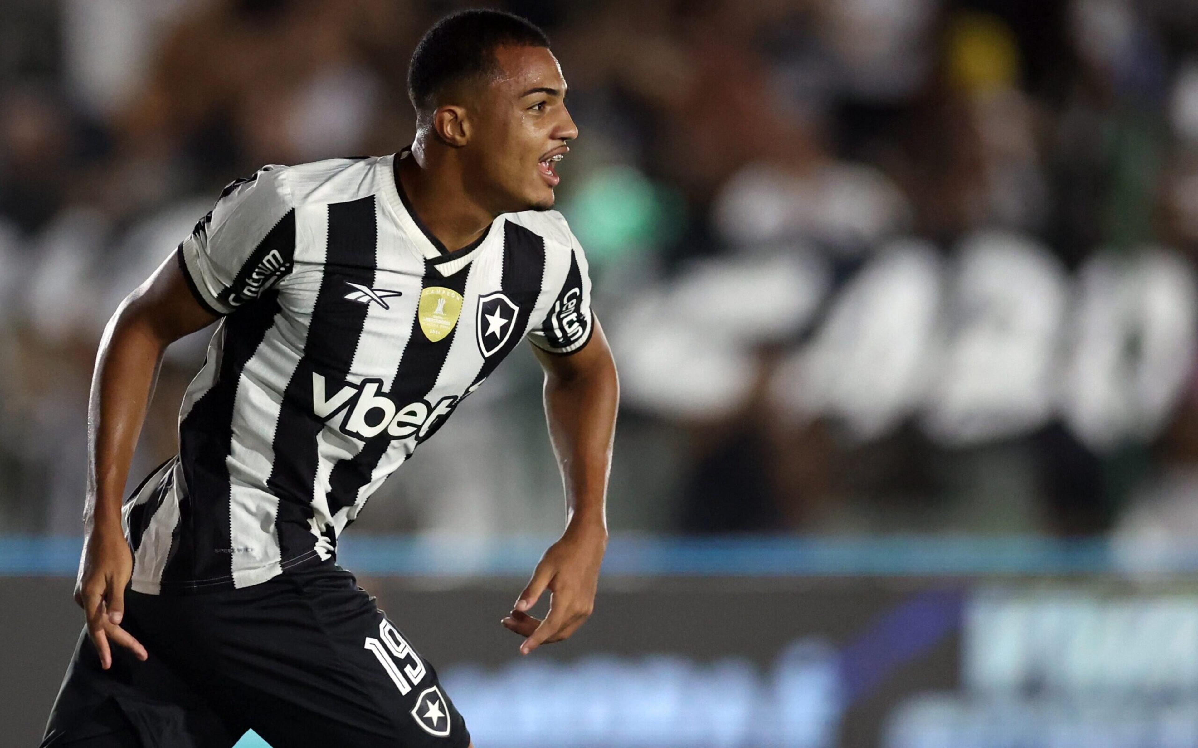 Jogador do Botafogo comete gafe após empate com o Boavista