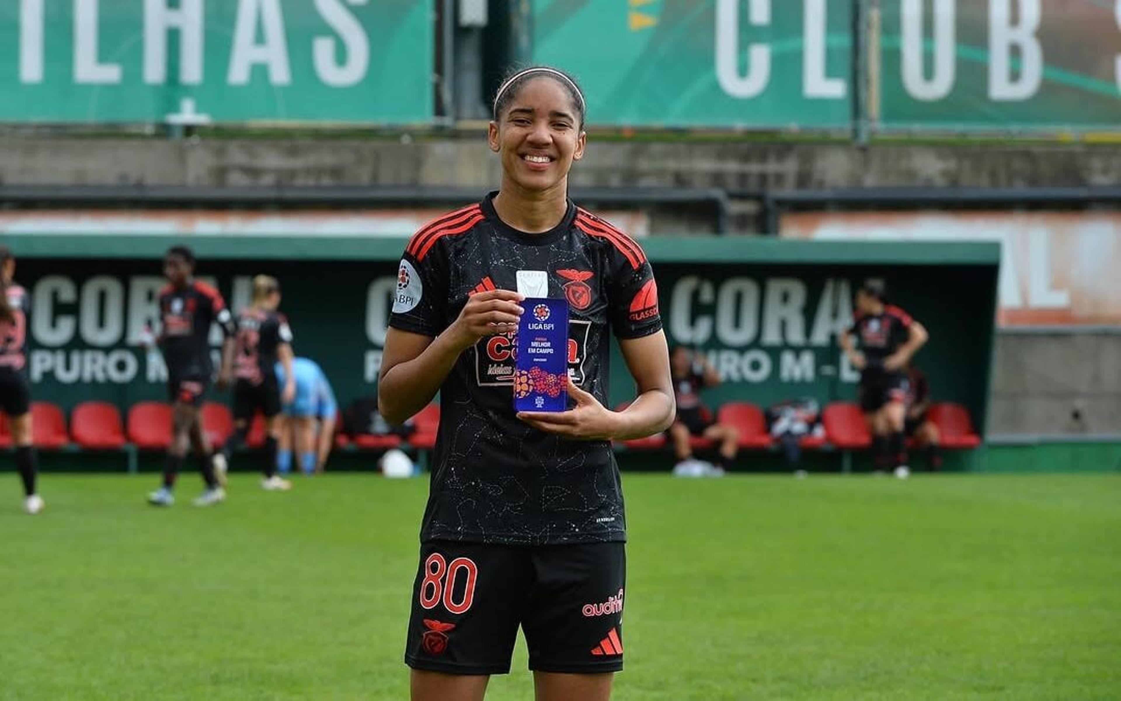 Laís Araújo, do Benfica, comemora gol e projeta semifinal da Taça da Liga Feminina